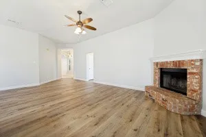 Single Family Residence For Sale in Denton County , 1011 Port Aransas Drive, Little Elm, Texas 75068, 3 Bedroom, 2 Bathroom, 2 Garage spaces, 1,560 Sqft, built in 2001, mls#21356425, Real Estate Agent in Little Elm, Homes For Sale in Denton county, Homes For Sale in Little Elm, Realtor in Little Elm Texas, Real Estate Brokerage Independent Realty Texas, Luminita Cordes Realtor