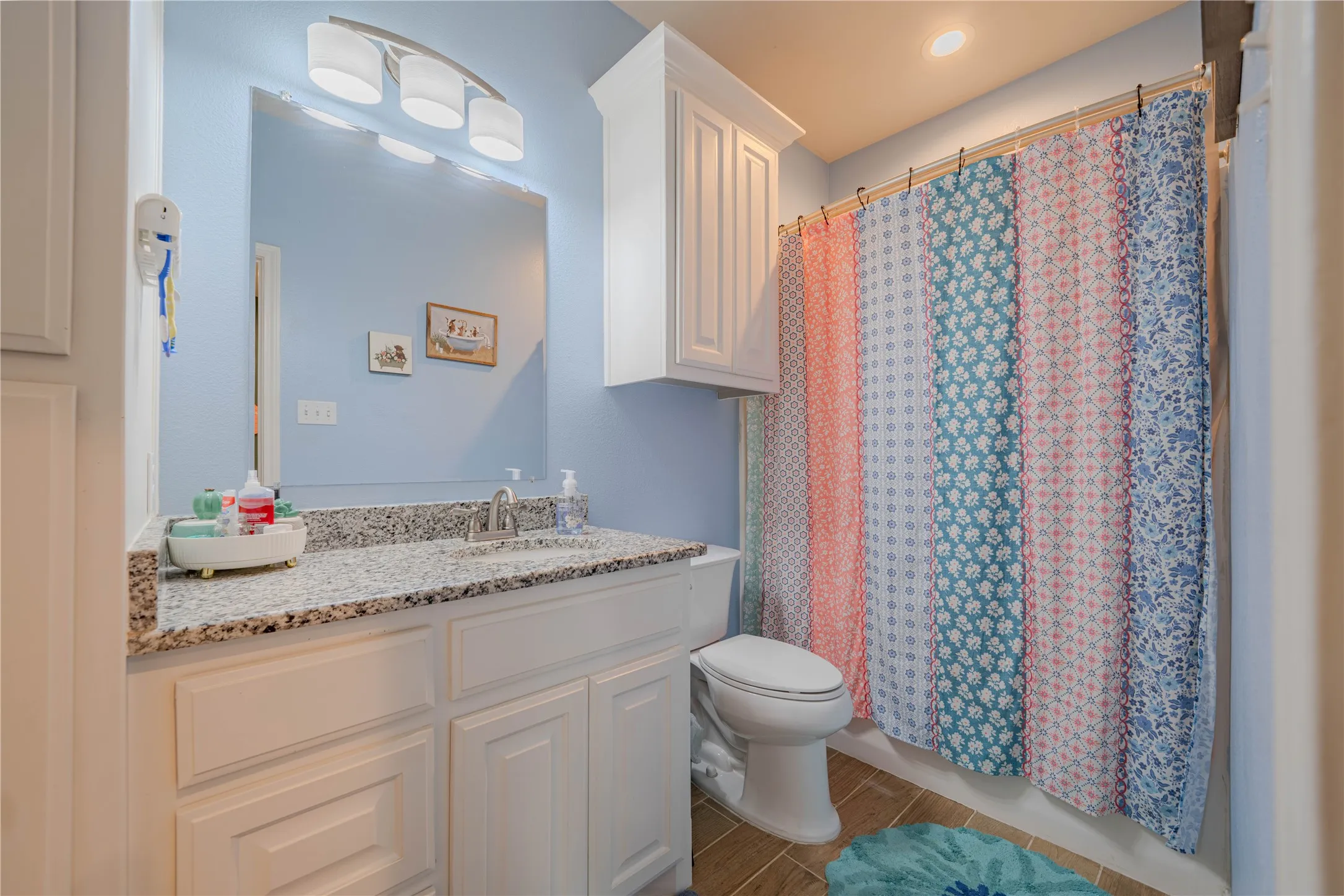 Single Family Residence For Sale in Upshur County , 130 Arabian Court, Gilmer, Texas 75645, 5 Bedroom, 3 Bathroom, Garage spaces, 2,098 Sqft, built in 2016, mls#21356443, Real Estate Agent in Gilmer, Homes For Sale in Upshur county, Homes For Sale in Gilmer, Realtor in Gilmer Texas, Real Estate Brokerage Independent Realty Texas, Luminita Cordes Realtor