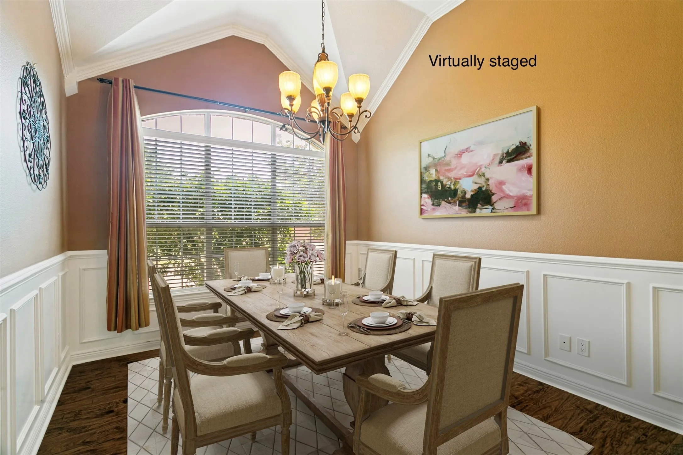Virtually staged dining room