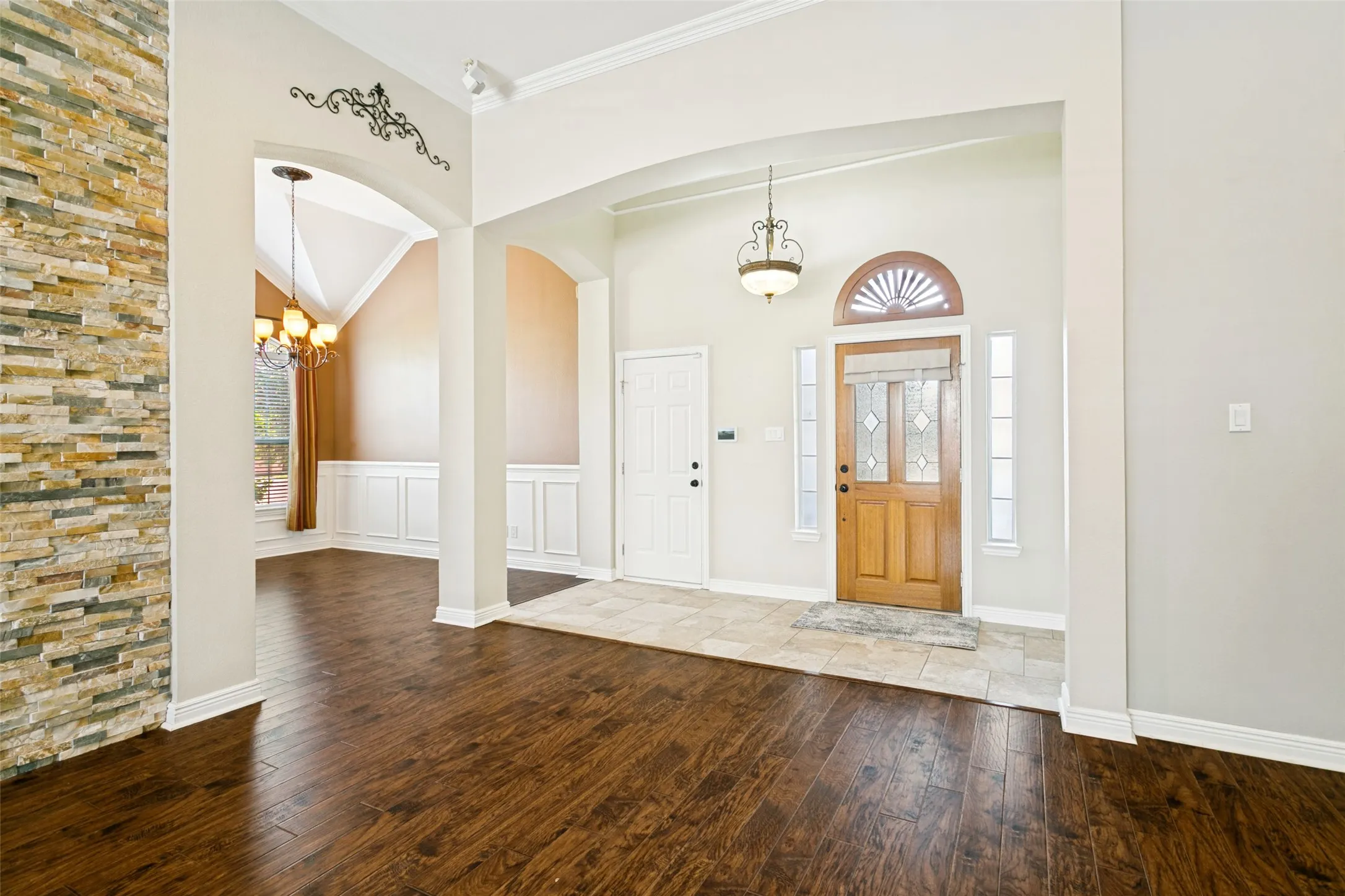 Entry looking toward dining room