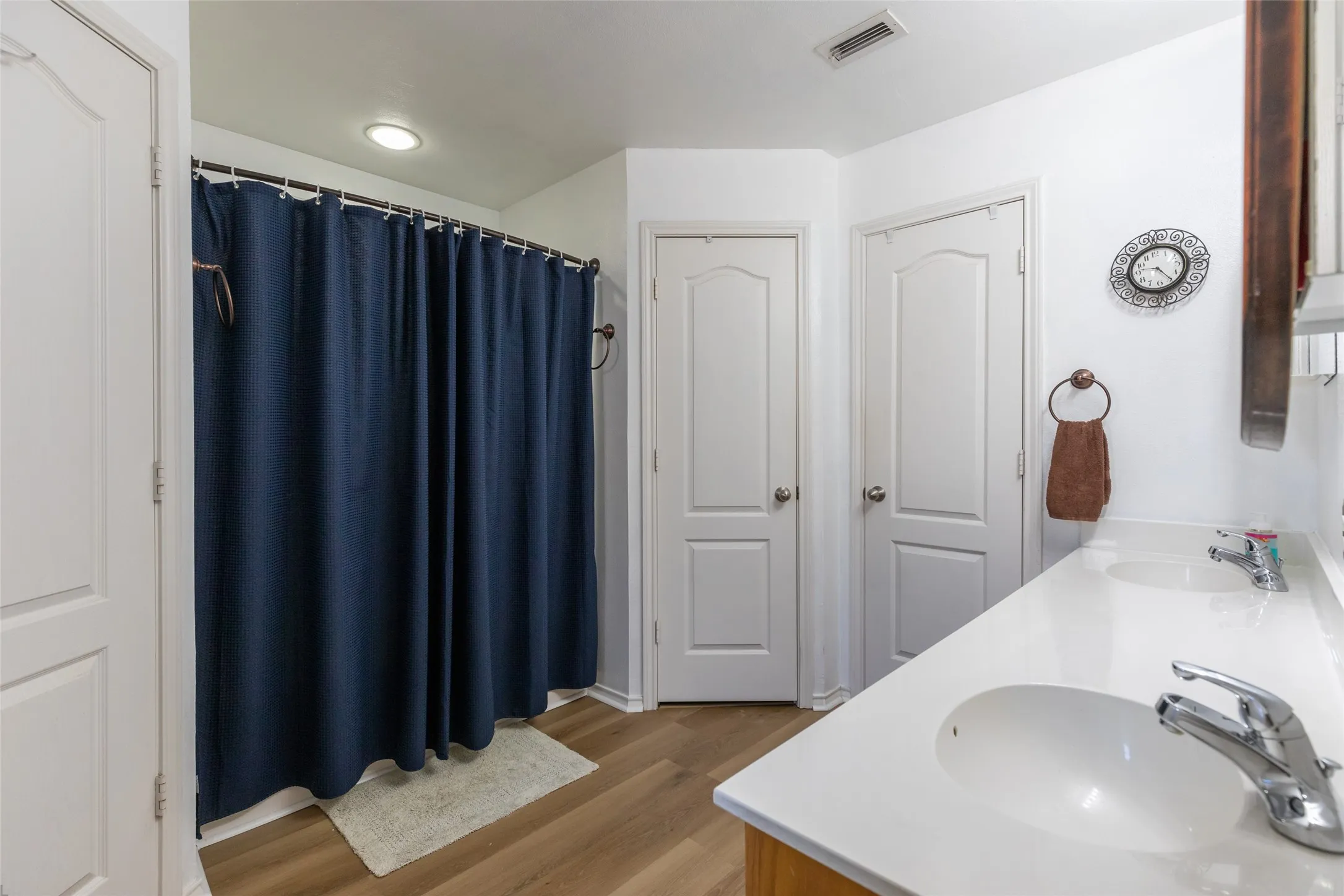 Single Family Residence For Sale in Taylor County , 6602 Inverness Street, Abilene, Texas 79606, 3 Bedroom, 2 Bathroom, 2 Garage spaces, 1,772 Sqft, built in 2005, mls#21355757, Real Estate Agent in Abilene, Homes For Sale in Taylor county, Homes For Sale in Abilene, Realtor in Abilene Texas, Real Estate Brokerage Independent Realty Texas, Luminita Cordes Realtor