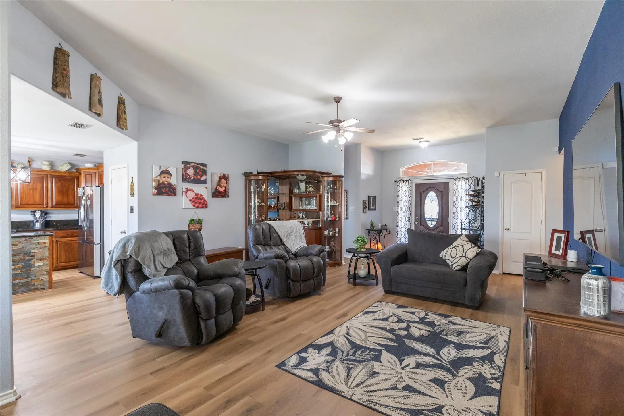 Single Family Residence For Sale in Taylor County , 6602 Inverness Street, Abilene, Texas 79606, 3 Bedroom, 2 Bathroom, 2 Garage spaces, 1,772 Sqft, built in 2005, mls#21355757, Real Estate Agent in Abilene, Homes For Sale in Taylor county, Homes For Sale in Abilene, Realtor in Abilene Texas, Real Estate Brokerage Independent Realty Texas, Luminita Cordes Realtor