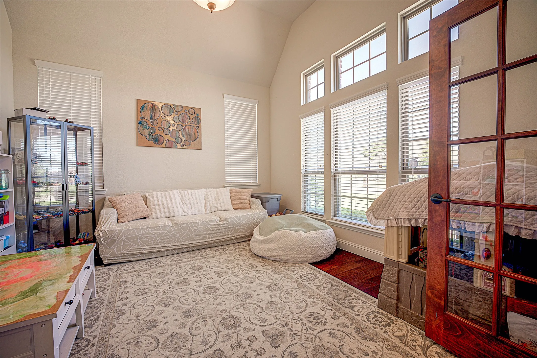 Single Family Residence For Sale in Tarrant County , 5106 Shelter Point Court, Mansfield, Texas 76063, 4 Bedroom, 2 Bathroom, 2 Garage spaces, 2,855 Sqft, built in 2017, mls#21347936, Real Estate Agent in Mansfield, Homes For Sale in Tarrant county, Homes For Sale in Mansfield, Realtor in Mansfield Texas, Real Estate Brokerage Independent Realty Texas, Luminita Cordes Realtor
