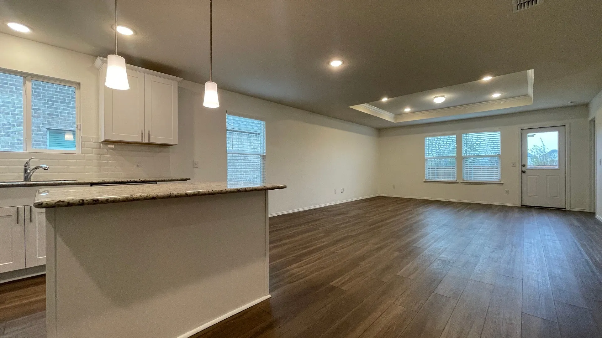 Single Family Residence For Rent in Kaufman County , 1315 Binfield Drive, Forney, Texas 75126, 3 Bedroom, 2 Bathroom, 2 Garage spaces, 1,746 Sqft, built in 2021, mls#21356454, Real Estate Agent in Forney, Homes For Rent in Kaufman county, Homes For Rent in Forney, Realtor in Forney Texas, Real Estate Brokerage Independent Realty Texas, Luminita Cordes Realtor
