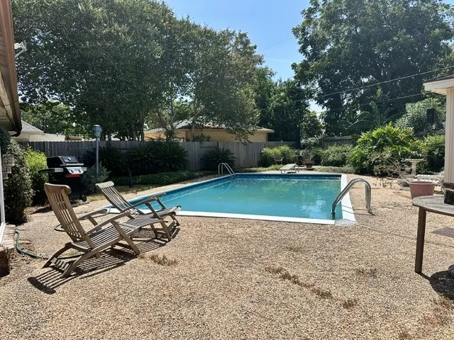 Single Family Residence For Sale in Harris County , 9035 Hendon Lane, Houston, Texas 77036, 3 Bedroom, 2 Bathroom, Garage spaces, 1,854 Sqft, built in 1967, mls#21348935, Real Estate Agent in Houston, Homes For Sale in Harris county, Homes For Sale in Houston, Realtor in Houston Texas, Real Estate Brokerage Independent Realty Texas, Luminita Cordes Realtor