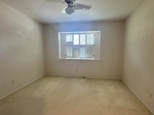Single Family Residence For Sale in Harris County , 9035 Hendon Lane, Houston, Texas 77036, 3 Bedroom, 2 Bathroom, Garage spaces, 1,854 Sqft, built in 1967, mls#21348935, Real Estate Agent in Houston, Homes For Sale in Harris county, Homes For Sale in Houston, Realtor in Houston Texas, Real Estate Brokerage Independent Realty Texas, Luminita Cordes Realtor