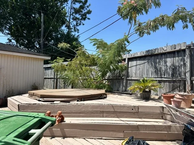 Single Family Residence For Sale in Harris County , 9035 Hendon Lane, Houston, Texas 77036, 3 Bedroom, 2 Bathroom, Garage spaces, 1,854 Sqft, built in 1967, mls#21348935, Real Estate Agent in Houston, Homes For Sale in Harris county, Homes For Sale in Houston, Realtor in Houston Texas, Real Estate Brokerage Independent Realty Texas, Luminita Cordes Realtor