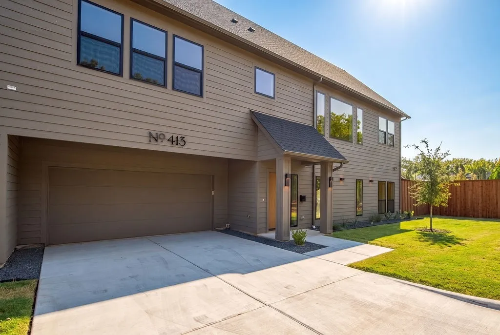 Duplex For Rent in Dallas County , 413 Graham Avenue, Dallas, Texas 75223, 3 Bedroom, 3 Bathroom, 2 Garage spaces, 2,234 Sqft, built in 2026, mls#21356472, Real Estate Agent in Dallas, Homes For Rent in Dallas county, Homes For Rent in Dallas, Realtor in Dallas Texas, Real Estate Brokerage Independent Realty Texas, Luminita Cordes Realtor