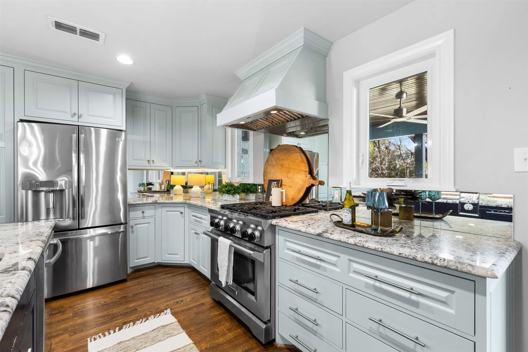 Single Family Residence For Sale in Tarrant County , 2548 Walsh Court, Fort Worth, Texas 76109, 4 Bedroom, 3 Bathroom, 2 Garage spaces, 2,676 Sqft, built in 1948, mls#21356488, Real Estate Agent in Fort Worth, Homes For Sale in Tarrant county, Homes For Sale in Fort Worth, Realtor in Fort Worth Texas, Real Estate Brokerage Independent Realty Texas, Luminita Cordes Realtor