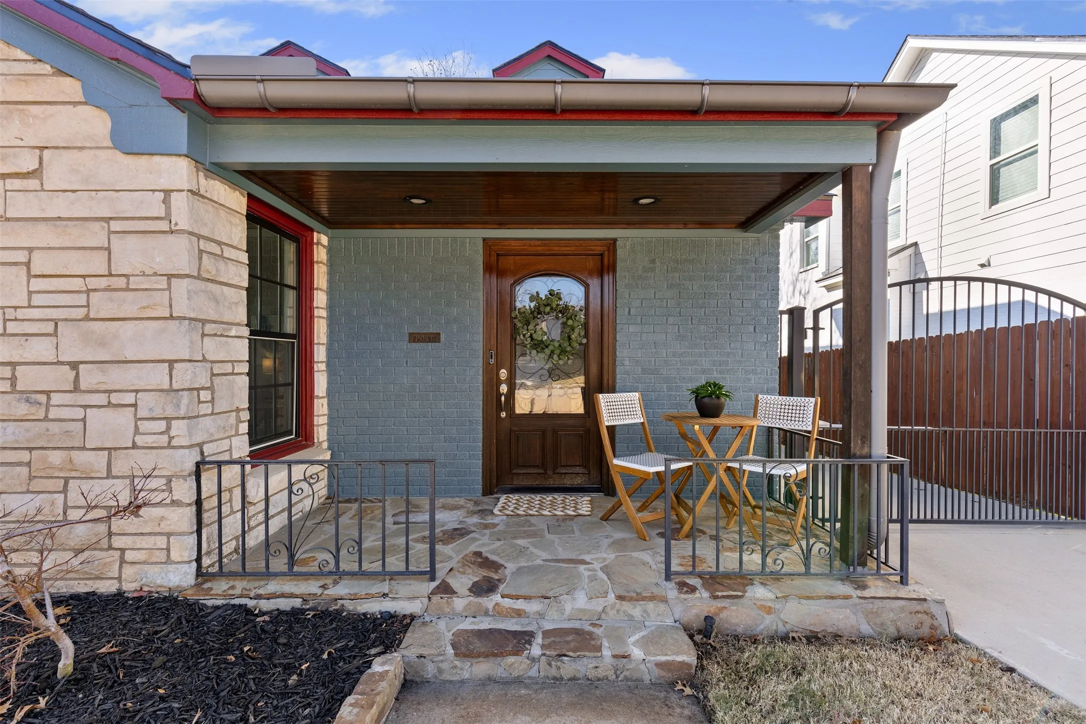 Single Family Residence For Sale in Tarrant County , 2548 Walsh Court, Fort Worth, Texas 76109, 4 Bedroom, 3 Bathroom, 2 Garage spaces, 2,676 Sqft, built in 1948, mls#21356488, Real Estate Agent in Fort Worth, Homes For Sale in Tarrant county, Homes For Sale in Fort Worth, Realtor in Fort Worth Texas, Real Estate Brokerage Independent Realty Texas, Luminita Cordes Realtor