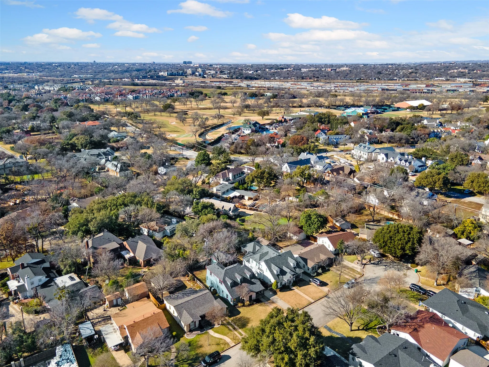 Single Family Residence For Sale in Tarrant County , 2548 Walsh Court, Fort Worth, Texas 76109, 4 Bedroom, 3 Bathroom, 2 Garage spaces, 2,676 Sqft, built in 1948, mls#21356488, Real Estate Agent in Fort Worth, Homes For Sale in Tarrant county, Homes For Sale in Fort Worth, Realtor in Fort Worth Texas, Real Estate Brokerage Independent Realty Texas, Luminita Cordes Realtor