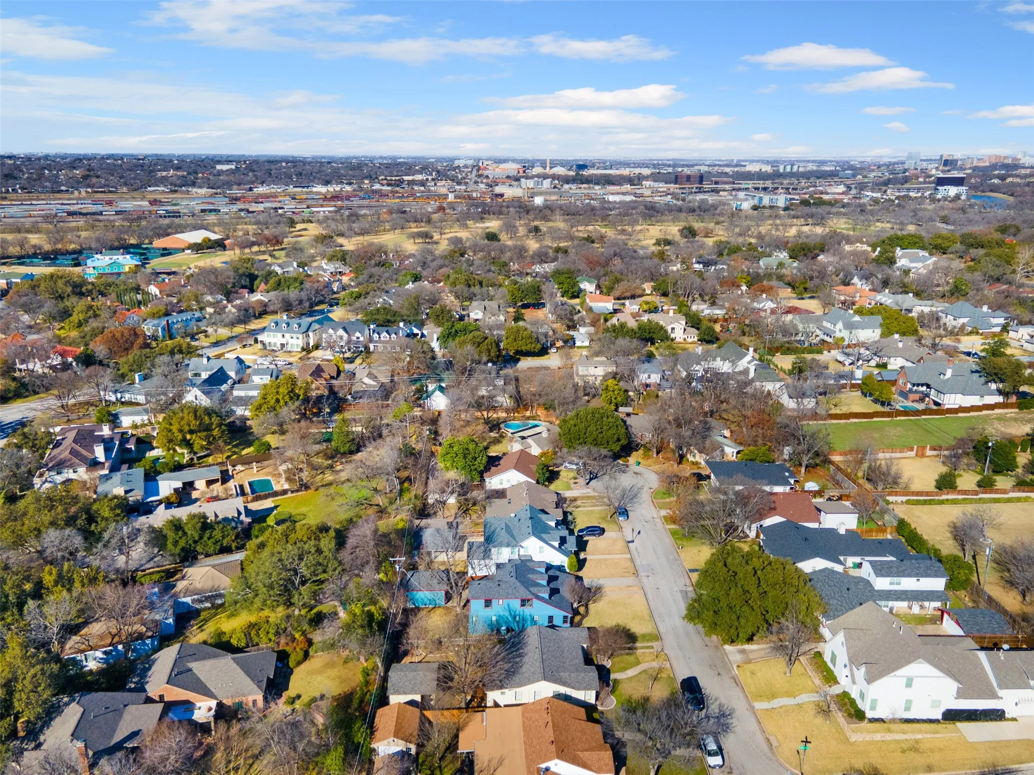 Single Family Residence For Sale in Tarrant County , 2548 Walsh Court, Fort Worth, Texas 76109, 4 Bedroom, 3 Bathroom, 2 Garage spaces, 2,676 Sqft, built in 1948, mls#21356488, Real Estate Agent in Fort Worth, Homes For Sale in Tarrant county, Homes For Sale in Fort Worth, Realtor in Fort Worth Texas, Real Estate Brokerage Independent Realty Texas, Luminita Cordes Realtor