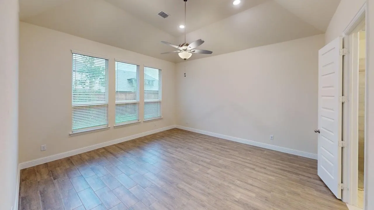 Single Family Residence For Rent in Collin County , 3314 Willena Road, Melissa, Texas 75454, 4 Bedroom, 3 Bathroom, 2 Garage spaces, 2,398 Sqft, built in 2023, mls#21356510, Real Estate Agent in Melissa, Homes For Rent in Collin county, Homes For Rent in Melissa, Realtor in Melissa Texas, Real Estate Brokerage Independent Realty Texas, Luminita Cordes Realtor