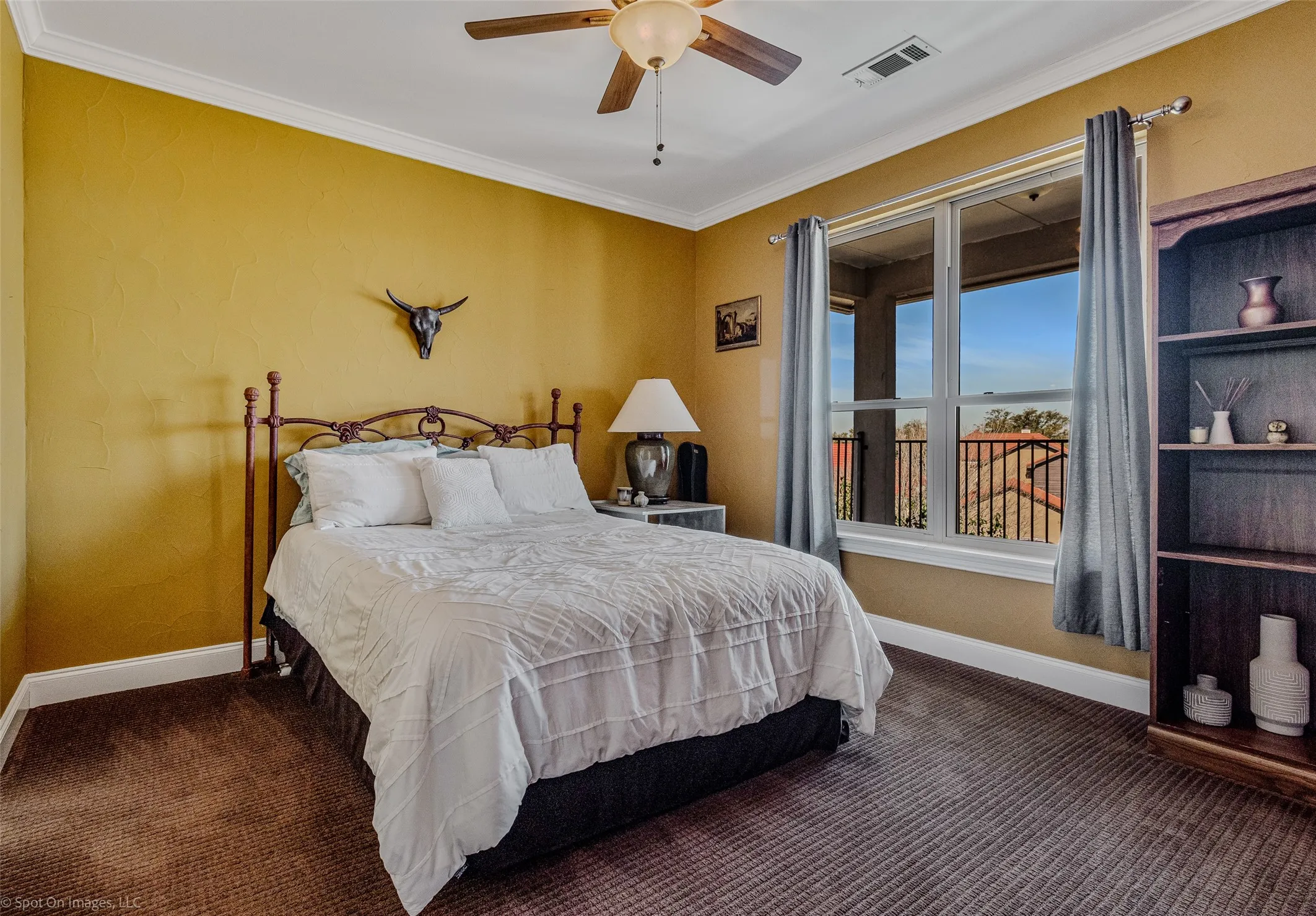 Single Family Residence For Sale in Rockwall County , 3010 Lakeside Drive, Rockwall, Texas 75087, 4 Bedroom, 4 Bathroom, 3 Garage spaces, 2,793 Sqft, built in 2008, mls#21356505, Real Estate Agent in Rockwall, Homes For Sale in Rockwall county, Homes For Sale in Rockwall, Realtor in Rockwall Texas, Real Estate Brokerage Independent Realty Texas, Luminita Cordes Realtor