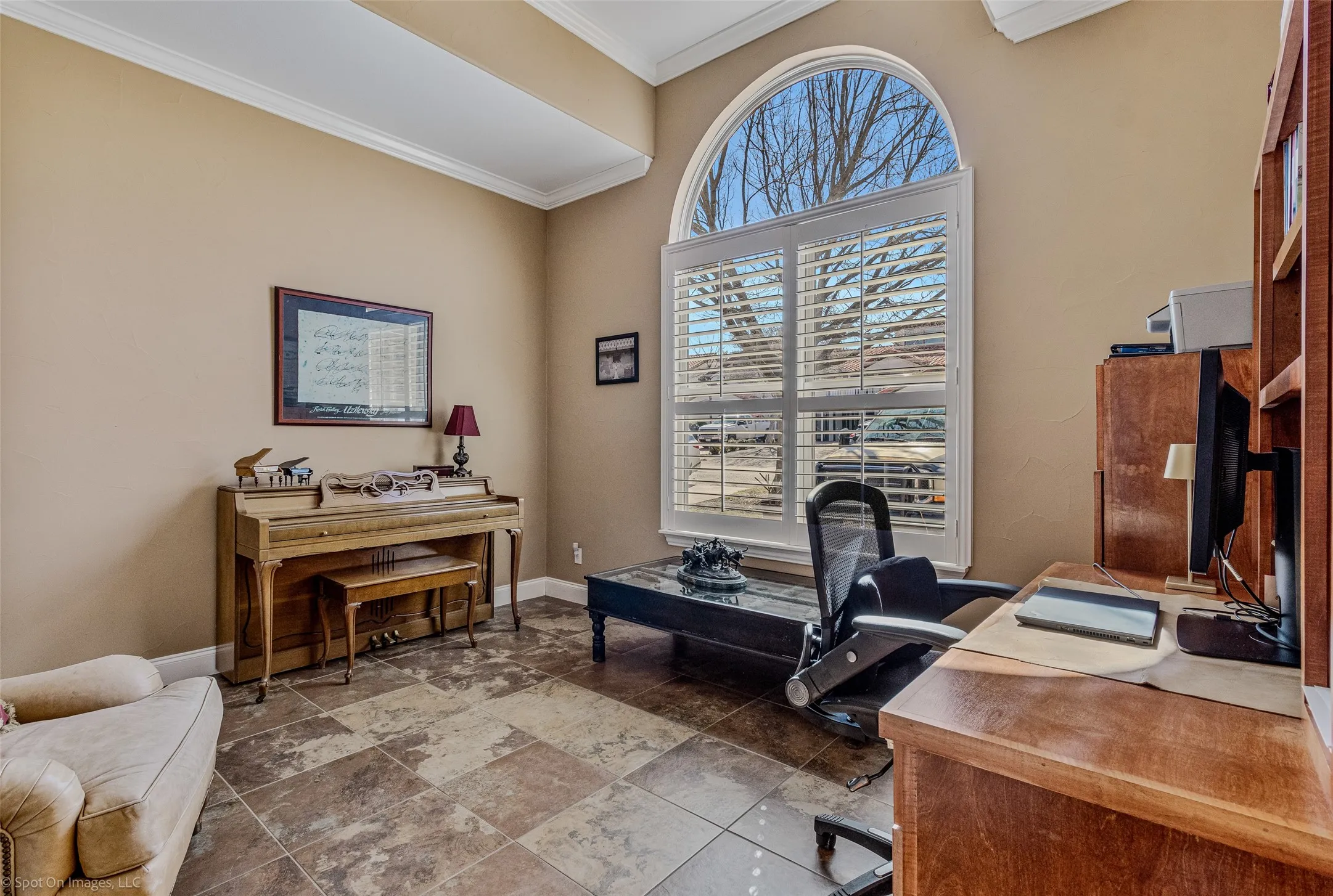 Single Family Residence For Sale in Rockwall County , 3010 Lakeside Drive, Rockwall, Texas 75087, 4 Bedroom, 4 Bathroom, 3 Garage spaces, 2,793 Sqft, built in 2008, mls#21356505, Real Estate Agent in Rockwall, Homes For Sale in Rockwall county, Homes For Sale in Rockwall, Realtor in Rockwall Texas, Real Estate Brokerage Independent Realty Texas, Luminita Cordes Realtor