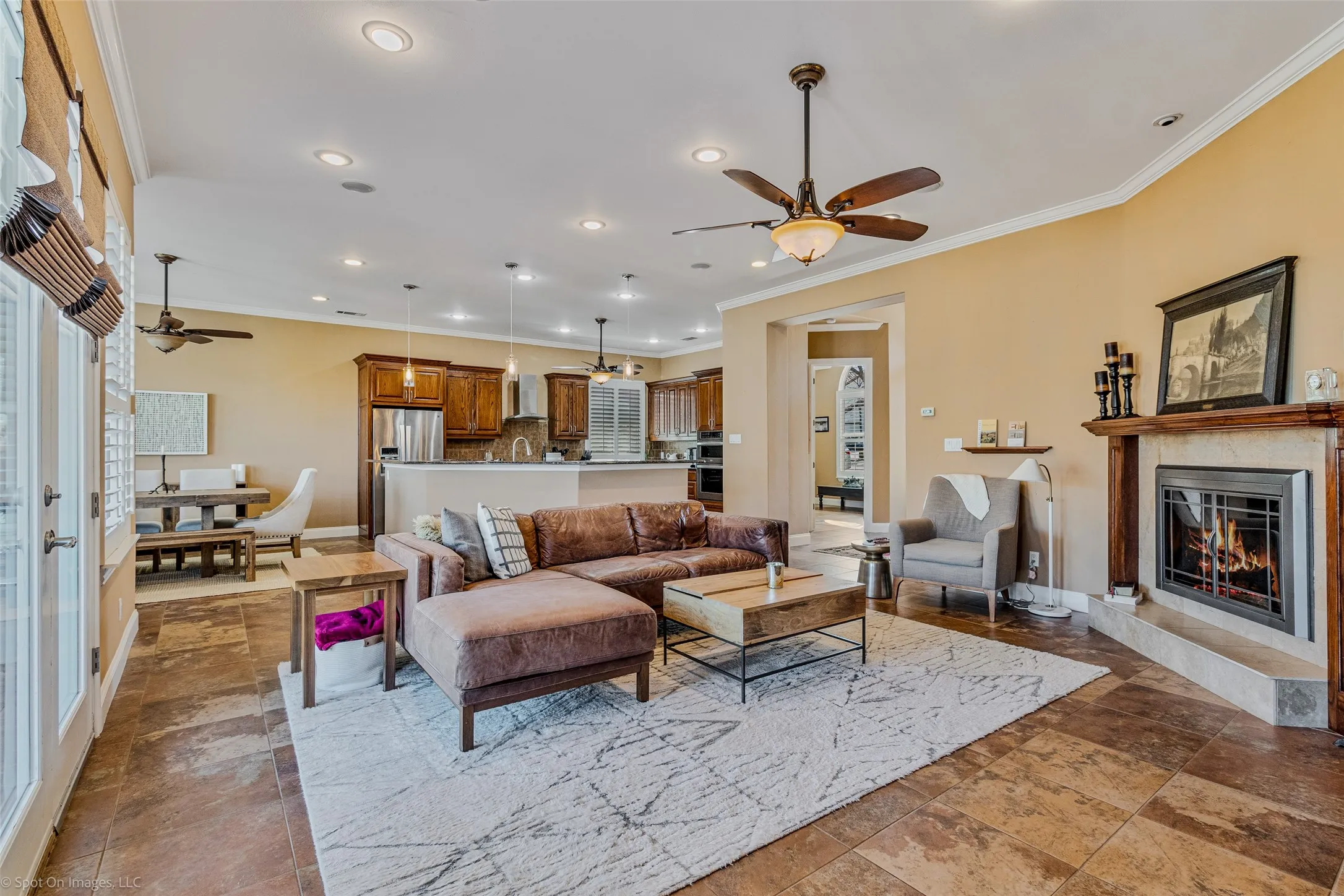 Single Family Residence For Sale in Rockwall County , 3010 Lakeside Drive, Rockwall, Texas 75087, 4 Bedroom, 4 Bathroom, 3 Garage spaces, 2,793 Sqft, built in 2008, mls#21356505, Real Estate Agent in Rockwall, Homes For Sale in Rockwall county, Homes For Sale in Rockwall, Realtor in Rockwall Texas, Real Estate Brokerage Independent Realty Texas, Luminita Cordes Realtor