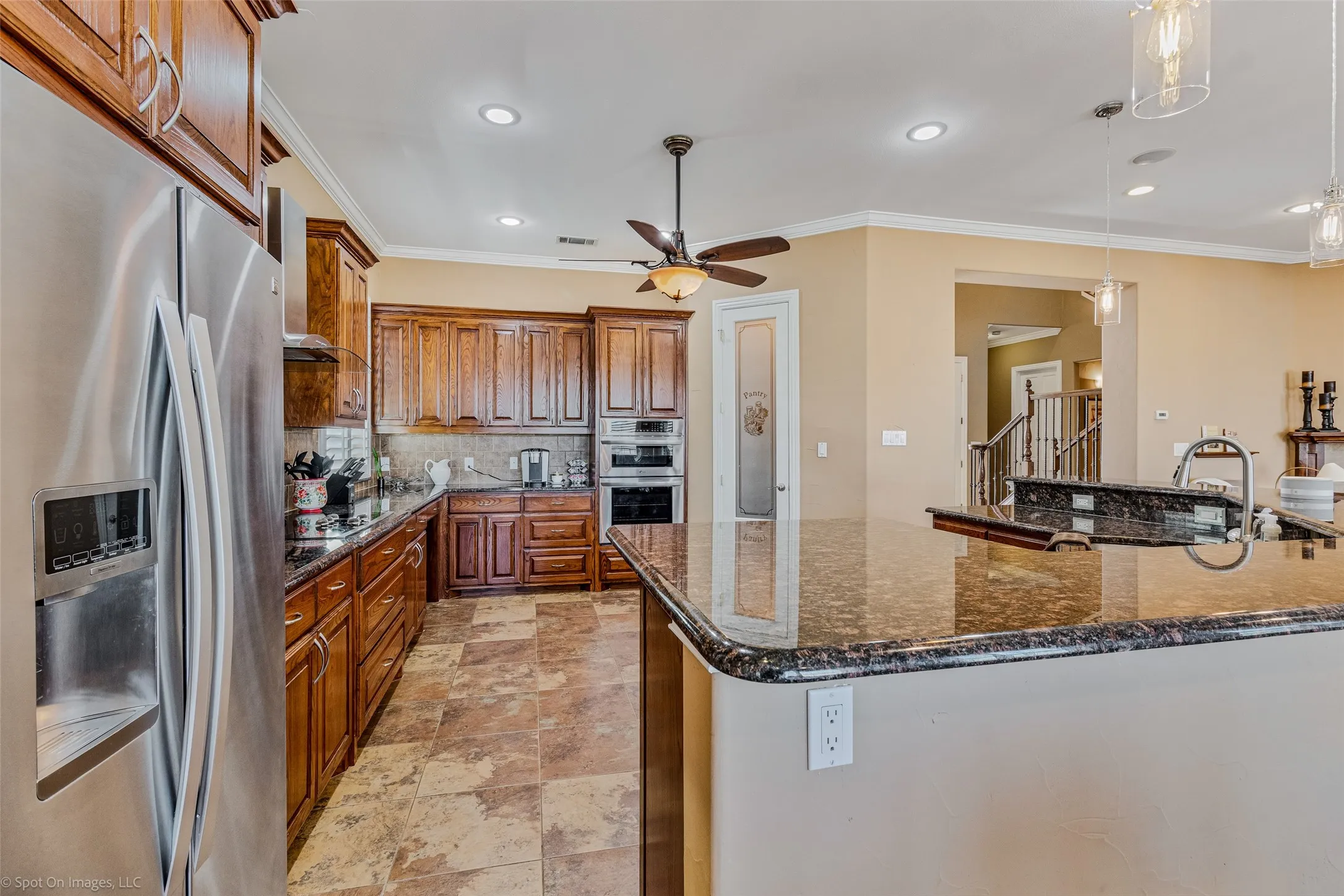 Single Family Residence For Sale in Rockwall County , 3010 Lakeside Drive, Rockwall, Texas 75087, 4 Bedroom, 4 Bathroom, 3 Garage spaces, 2,793 Sqft, built in 2008, mls#21356505, Real Estate Agent in Rockwall, Homes For Sale in Rockwall county, Homes For Sale in Rockwall, Realtor in Rockwall Texas, Real Estate Brokerage Independent Realty Texas, Luminita Cordes Realtor