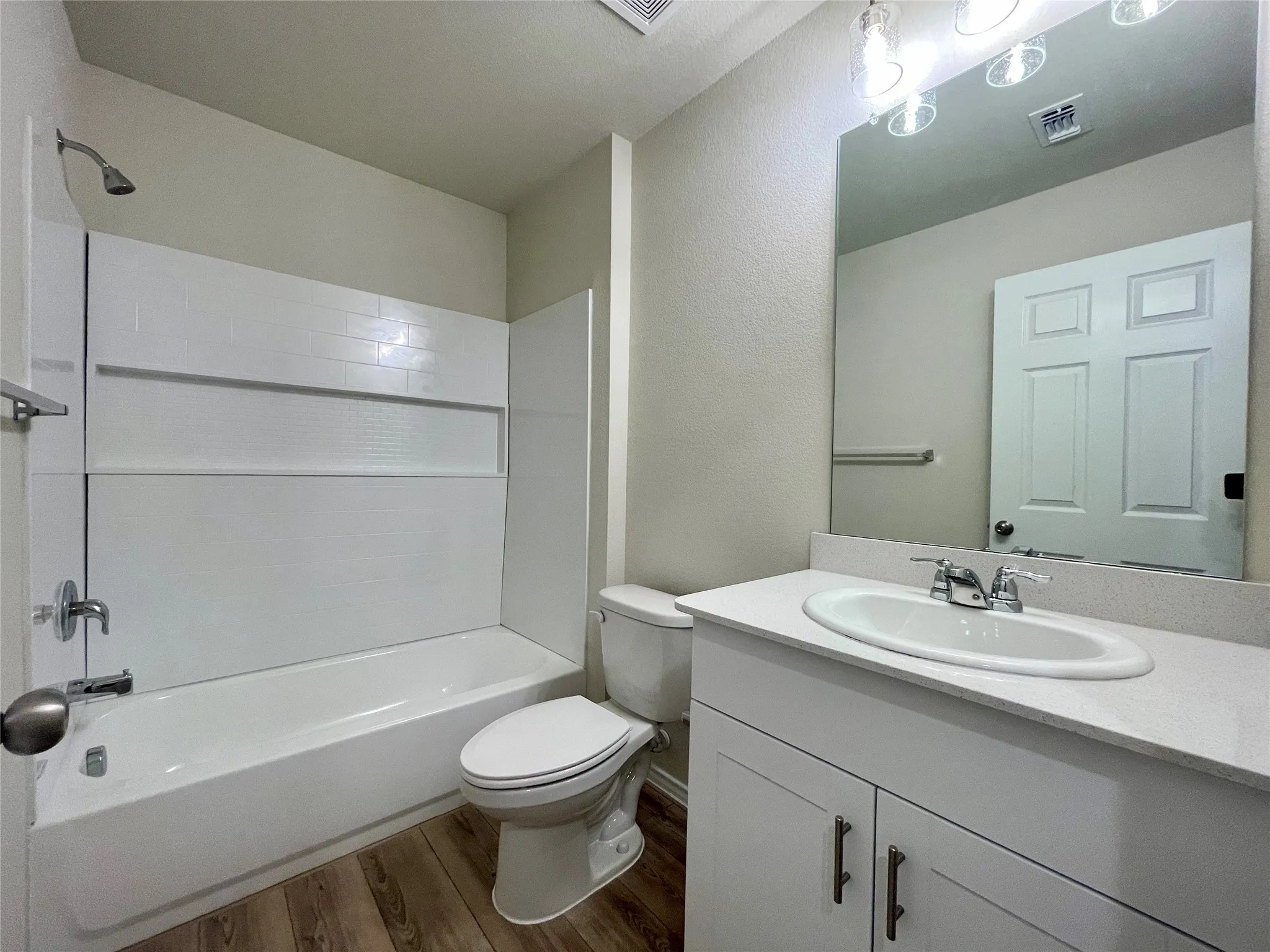 Downstairs Full Bath