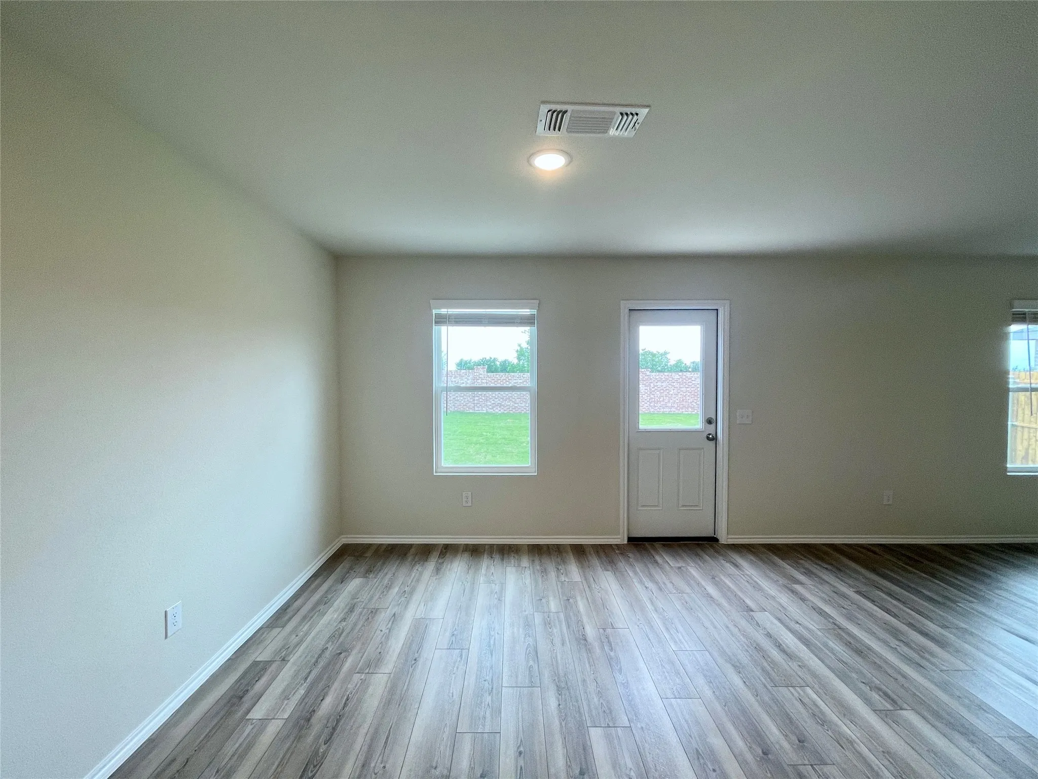 Single Family Residence For Rent in Collin County , 481 Grenada Lake Drive, Princeton, Texas 75407, 4 Bedroom, 3 Bathroom, 2 Garage spaces, 2,385 Sqft, built in 2023, mls#21347970, Real Estate Agent in Princeton, Homes For Rent in Collin county, Homes For Rent in Princeton, Realtor in Princeton Texas, Real Estate Brokerage Independent Realty Texas, Luminita Cordes Realtor