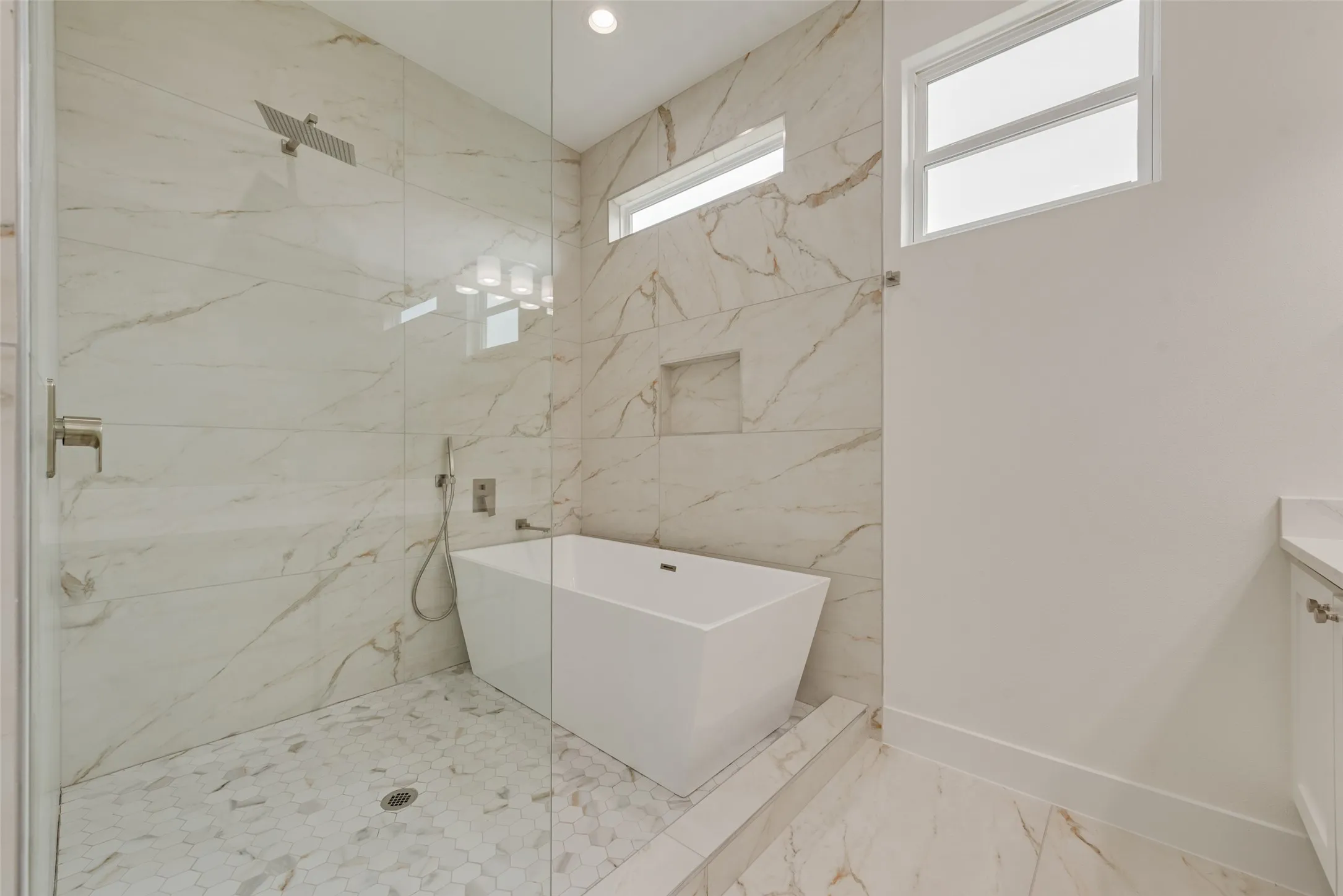 Duplex For Rent in Dallas County , 2410 Boyd Street, Dallas, Texas 75224, 3 Bedroom, 3 Bathroom, 2 Garage spaces, 2,155 Sqft, built in 2026, mls#21356524, Real Estate Agent in Dallas, Homes For Rent in Dallas county, Homes For Rent in Dallas, Realtor in Dallas Texas, Real Estate Brokerage Independent Realty Texas, Luminita Cordes Realtor