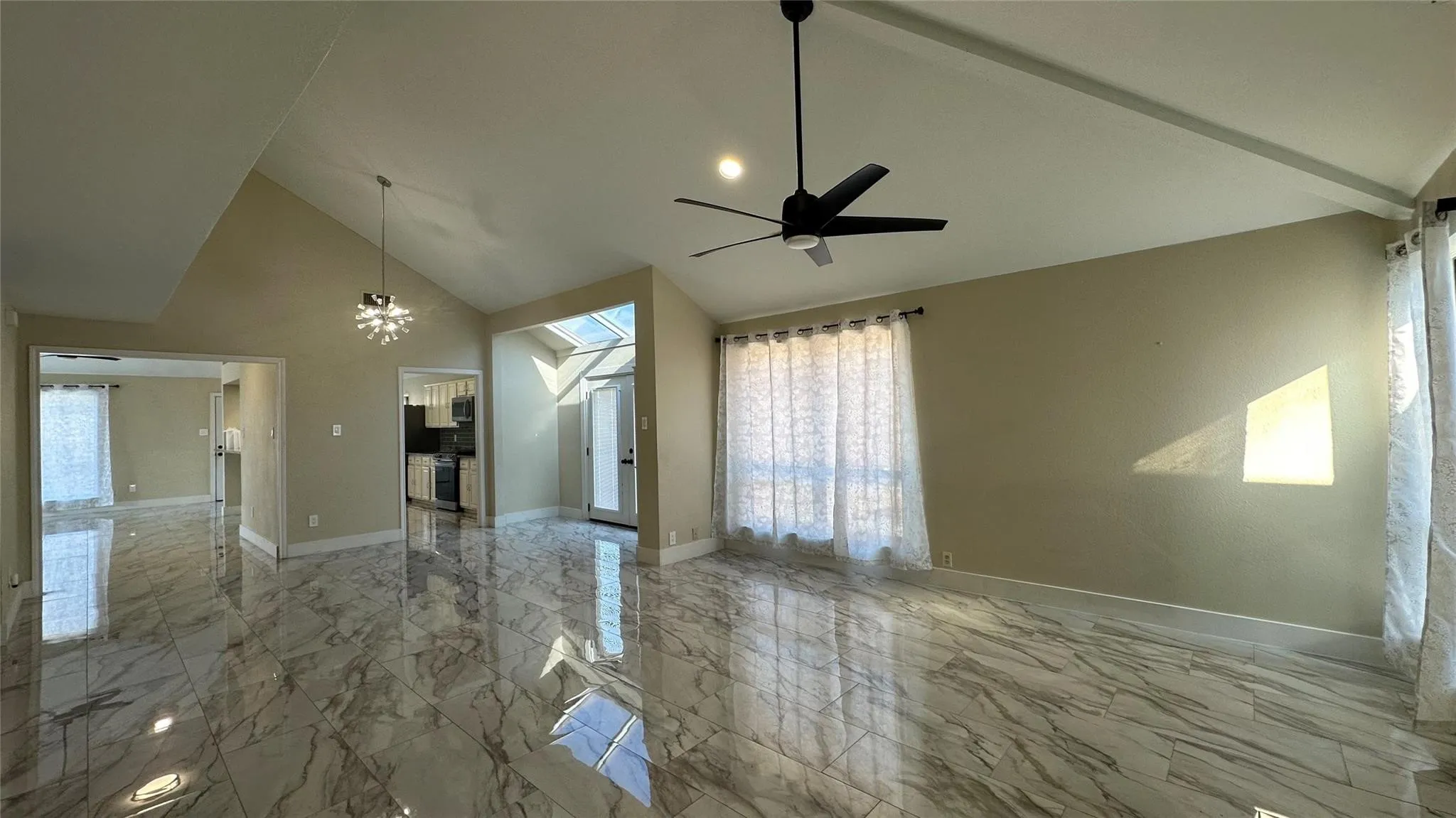 Single Family Residence For Rent in Collin County , 3925 Capricorn Court, Plano, Texas 75023, 3 Bedroom, 3 Bathroom, 2 Garage spaces, 2,297 Sqft, built in 1986, mls#21356113, Real Estate Agent in Plano, Homes For Rent in Collin county, Homes For Rent in Plano, Realtor in Plano Texas, Real Estate Brokerage Independent Realty Texas, Luminita Cordes Realtor