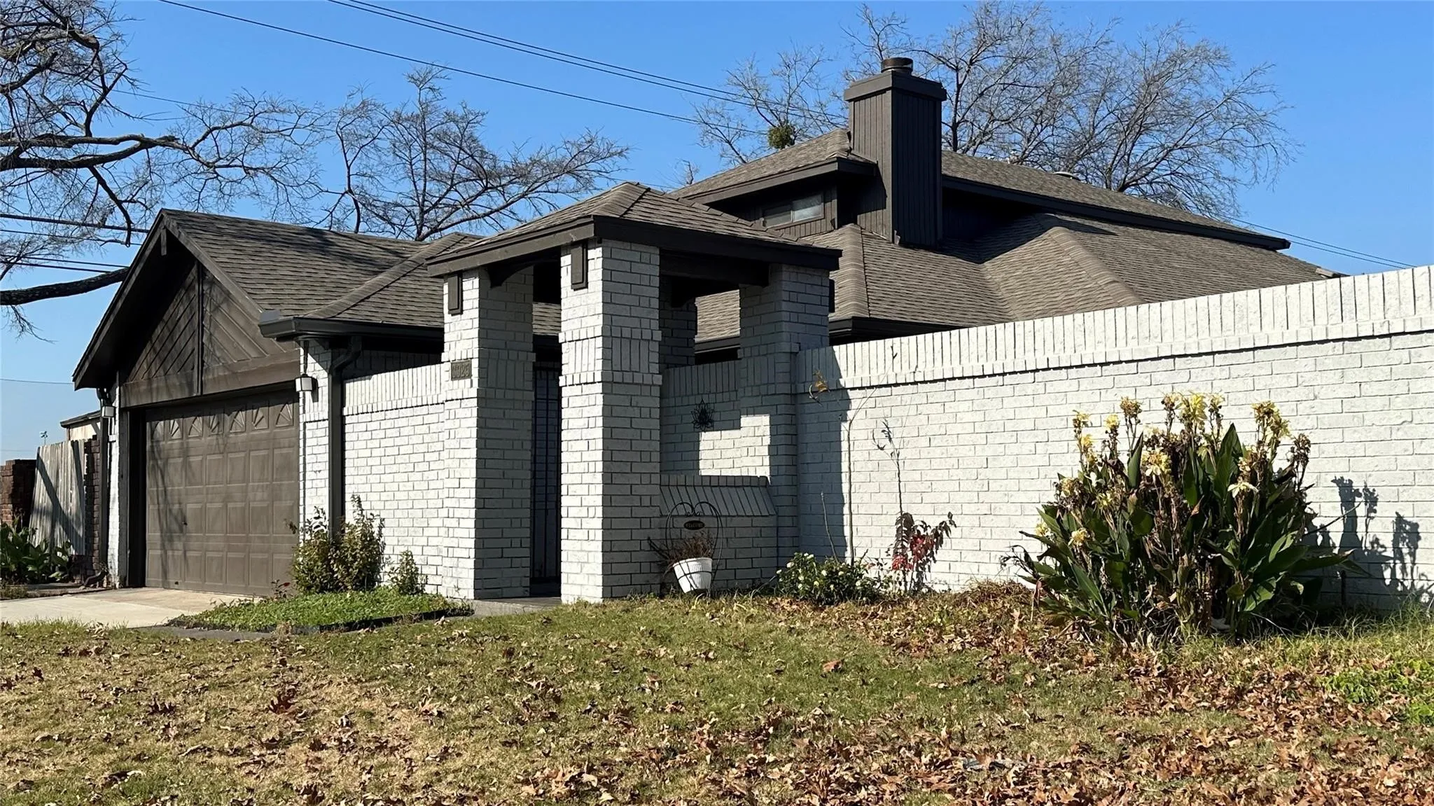 Single Family Residence For Rent in Collin County , 3925 Capricorn Court, Plano, Texas 75023, 3 Bedroom, 3 Bathroom, 2 Garage spaces, 2,297 Sqft, built in 1986, mls#21356113, Real Estate Agent in Plano, Homes For Rent in Collin county, Homes For Rent in Plano, Realtor in Plano Texas, Real Estate Brokerage Independent Realty Texas, Luminita Cordes Realtor