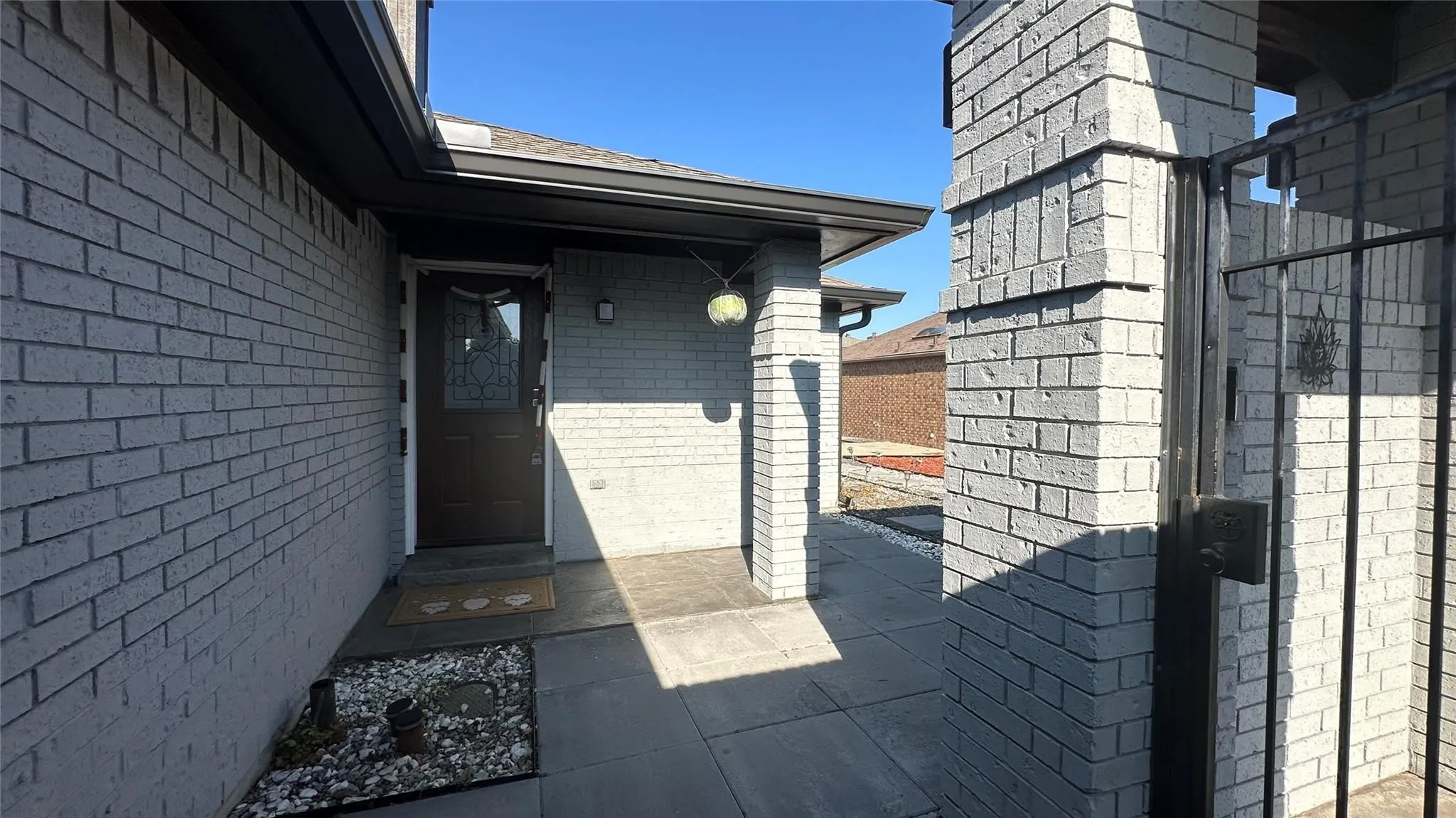 Single Family Residence For Rent in Collin County , 3925 Capricorn Court, Plano, Texas 75023, 3 Bedroom, 3 Bathroom, 2 Garage spaces, 2,297 Sqft, built in 1986, mls#21356113, Real Estate Agent in Plano, Homes For Rent in Collin county, Homes For Rent in Plano, Realtor in Plano Texas, Real Estate Brokerage Independent Realty Texas, Luminita Cordes Realtor