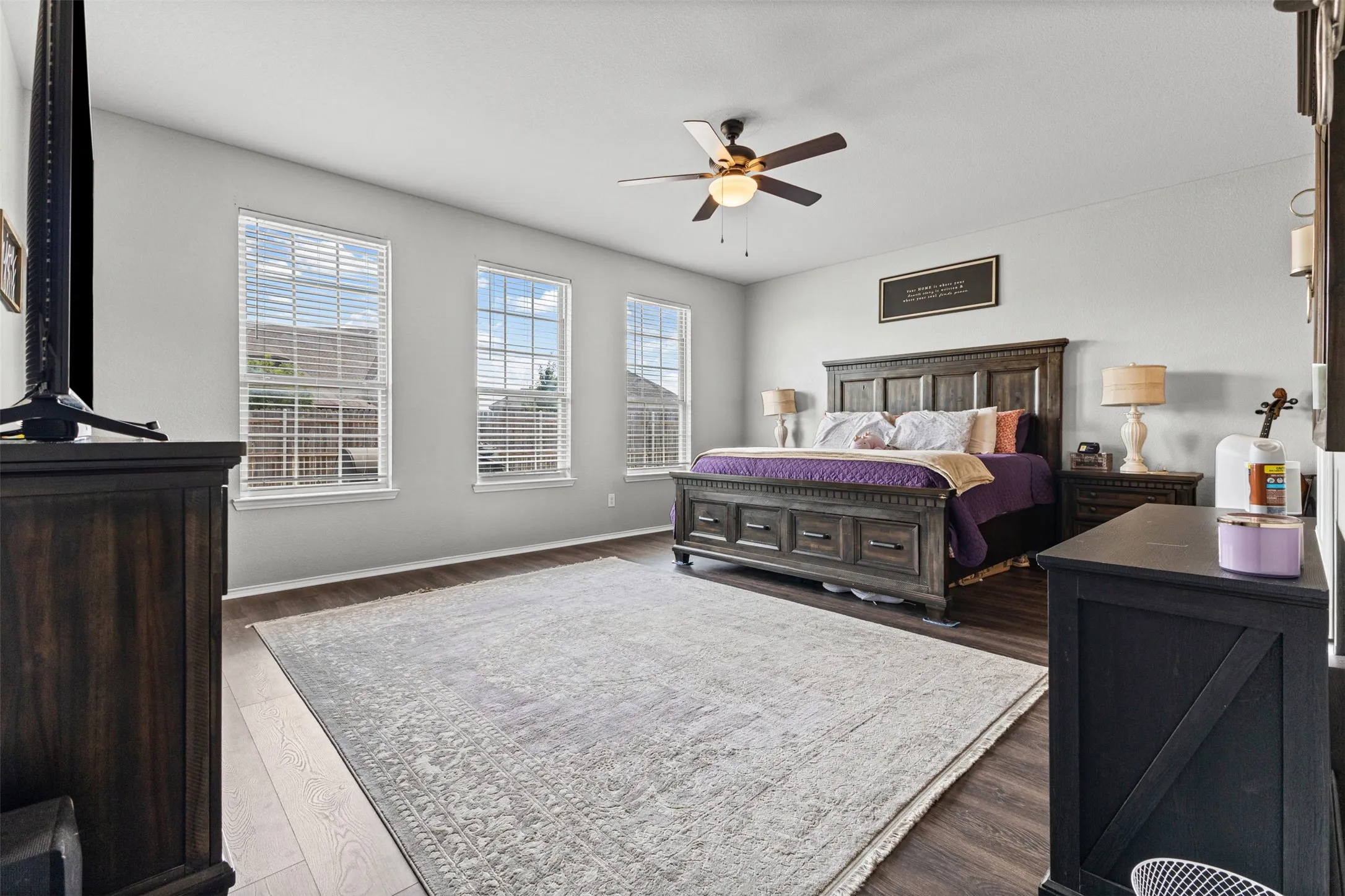 Single Family Residence For Sale in Ellis County , 227 Hackney Street, Waxahachie, Texas 75165, 3 Bedroom, 2 Bathroom, 2 Garage spaces, 2,360 Sqft, built in 2018, mls#21356406, Real Estate Agent in Waxahachie, Homes For Sale in Ellis county, Homes For Sale in Waxahachie, Realtor in Waxahachie Texas, Real Estate Brokerage Independent Realty Texas, Luminita Cordes Realtor