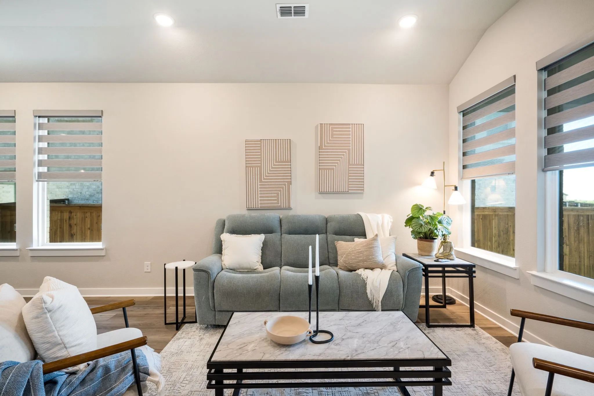 Single Family Residence For Sale in Collin County , 1429 Waterford Drive, Celina, Texas 75009, 3 Bedroom, 2 Bathroom, 2 Garage spaces, 1,515 Sqft, built in 2025, mls#21356535, Real Estate Agent in Celina, Homes For Sale in Collin county, Homes For Sale in Celina, Realtor in Celina Texas, Real Estate Brokerage Independent Realty Texas, Luminita Cordes Realtor