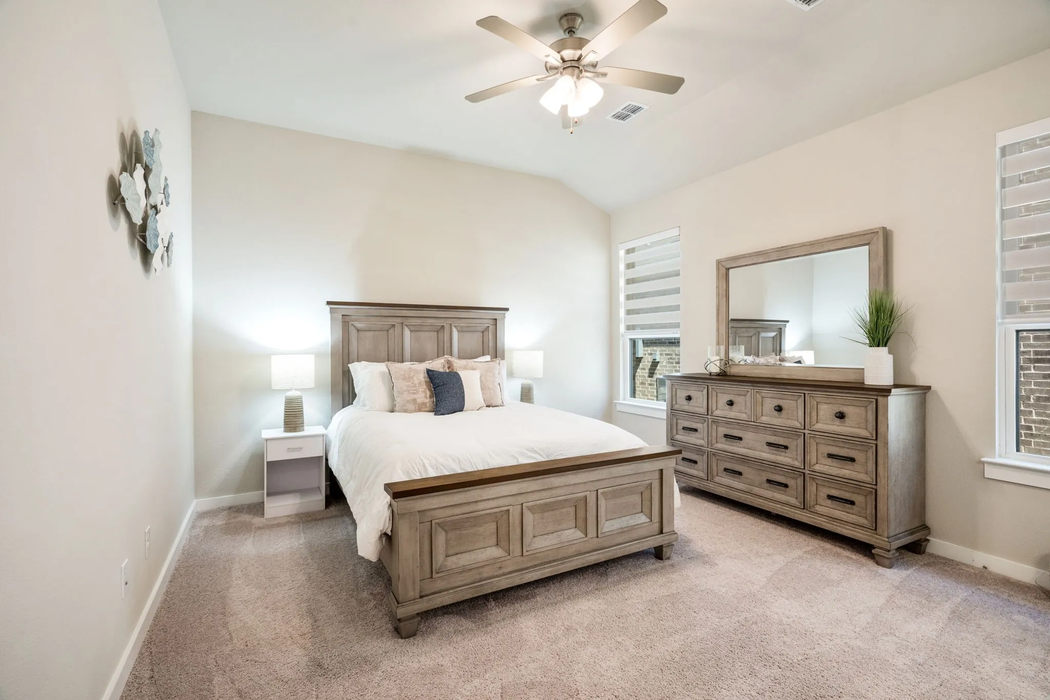 Single Family Residence For Sale in Collin County , 1429 Waterford Drive, Celina, Texas 75009, 3 Bedroom, 2 Bathroom, 2 Garage spaces, 1,515 Sqft, built in 2025, mls#21356535, Real Estate Agent in Celina, Homes For Sale in Collin county, Homes For Sale in Celina, Realtor in Celina Texas, Real Estate Brokerage Independent Realty Texas, Luminita Cordes Realtor