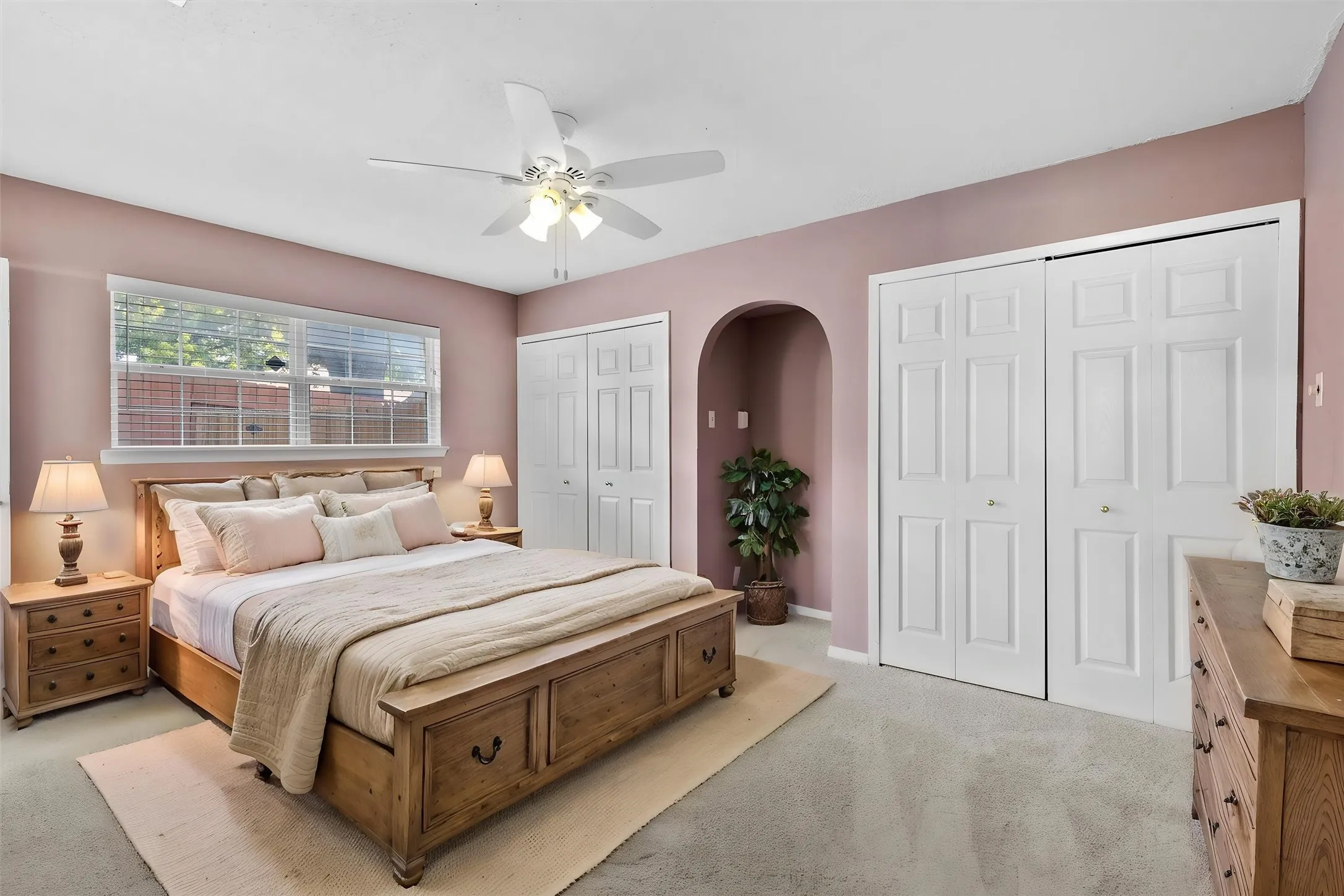 Single Family Residence For Sale in Dallas County , 1804 Westwood Circle, Carrollton, Texas 75006, 3 Bedroom, 2 Bathroom, 2 Garage spaces, 1,363 Sqft, built in 1969, mls#21356481, Real Estate Agent in Carrollton, Homes For Sale in Dallas county, Homes For Sale in Carrollton, Realtor in Carrollton Texas, Real Estate Brokerage Independent Realty Texas, Luminita Cordes Realtor