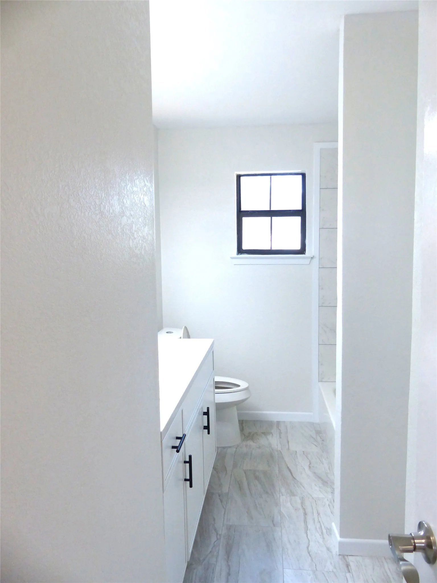 Single Family Residence For Sale in Mc Culloch County , 115 South Street, Brady, Texas 76825, 3 Bedroom, 1 Bathroom, Garage spaces, 1,242 Sqft, built in 1980, Price $147,000, mls#21356545, Real Estate Agent in Brady, Homes For Sale in Mc Culloch county, Homes For Sale in Brady, Realtor in Brady Texas, Real Estate Brokerage Independent Realty Texas, Luminita Cordes Realtor