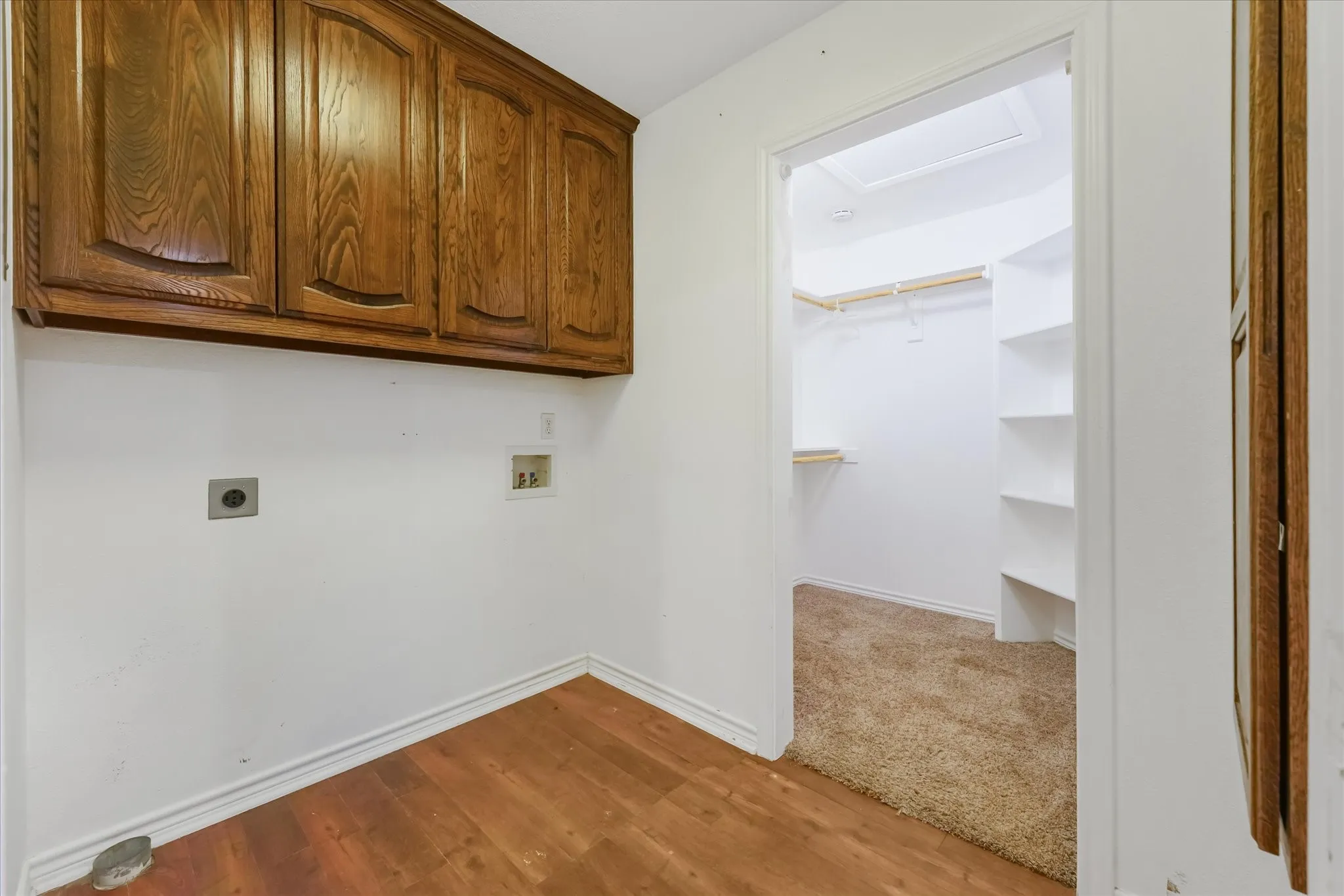Single Family Residence For Sale in Hunt County , 5605 New Haven Street, Greenville, Texas 75402, 5 Bedroom, 3 Bathroom, Garage spaces, 2,574 Sqft, built in 1975, mls#21356552, Real Estate Agent in Greenville, Homes For Sale in Hunt county, Homes For Sale in Greenville, Realtor in Greenville Texas, Real Estate Brokerage Independent Realty Texas, Luminita Cordes Realtor