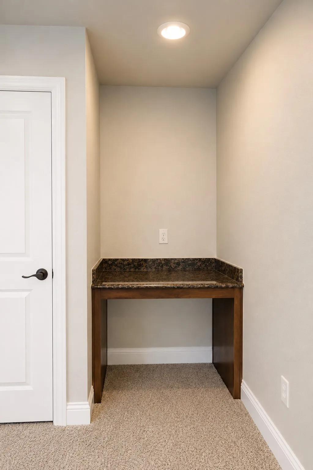 Single Family Residence For Sale in Ellis County , 512 Strait Lane, Waxahachie, Texas 75165, 4 Bedroom, 3 Bathroom, 2 Garage spaces, 2,766 Sqft, built in 2018, mls#21344438, Real Estate Agent in Waxahachie, Homes For Sale in Ellis county, Homes For Sale in Waxahachie, Realtor in Waxahachie Texas, Real Estate Brokerage Independent Realty Texas, Luminita Cordes Realtor