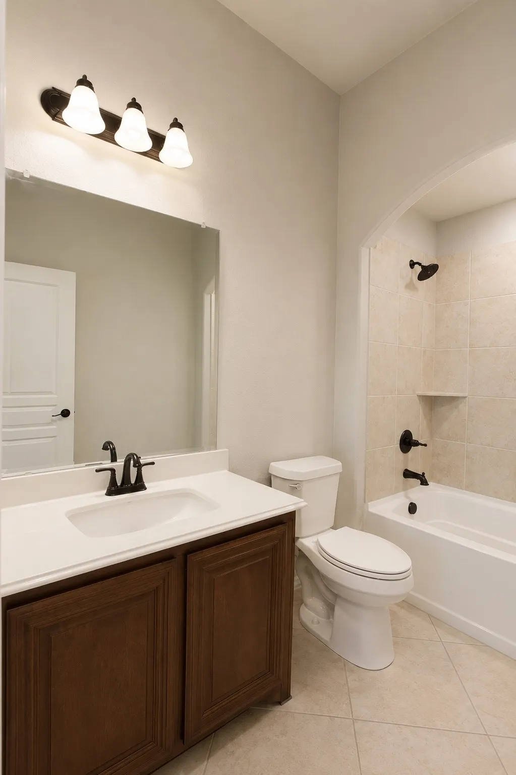 Single Family Residence For Sale in Ellis County , 512 Strait Lane, Waxahachie, Texas 75165, 4 Bedroom, 3 Bathroom, 2 Garage spaces, 2,766 Sqft, built in 2018, mls#21344438, Real Estate Agent in Waxahachie, Homes For Sale in Ellis county, Homes For Sale in Waxahachie, Realtor in Waxahachie Texas, Real Estate Brokerage Independent Realty Texas, Luminita Cordes Realtor