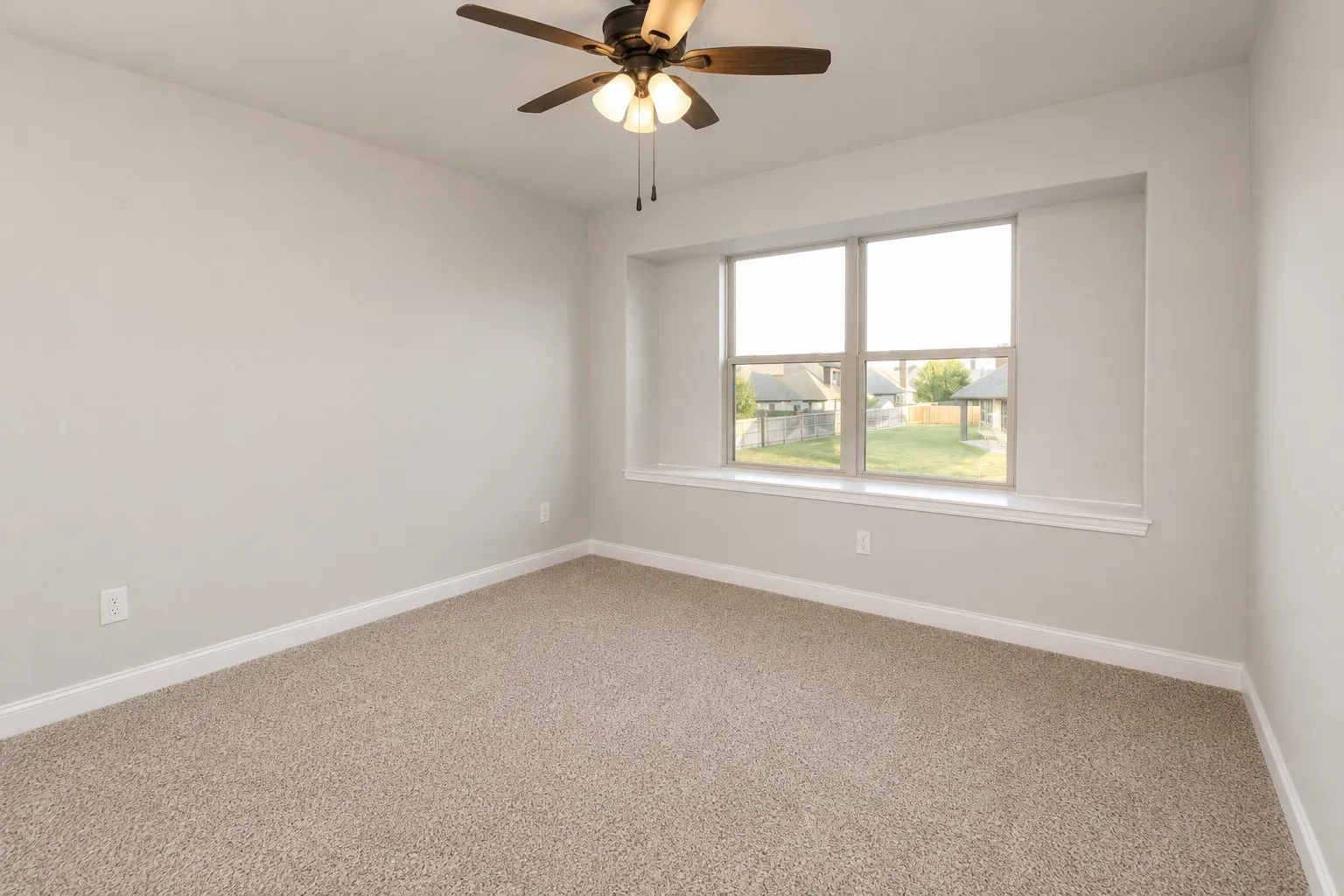 Single Family Residence For Sale in Ellis County , 512 Strait Lane, Waxahachie, Texas 75165, 4 Bedroom, 3 Bathroom, 2 Garage spaces, 2,766 Sqft, built in 2018, mls#21344438, Real Estate Agent in Waxahachie, Homes For Sale in Ellis county, Homes For Sale in Waxahachie, Realtor in Waxahachie Texas, Real Estate Brokerage Independent Realty Texas, Luminita Cordes Realtor
