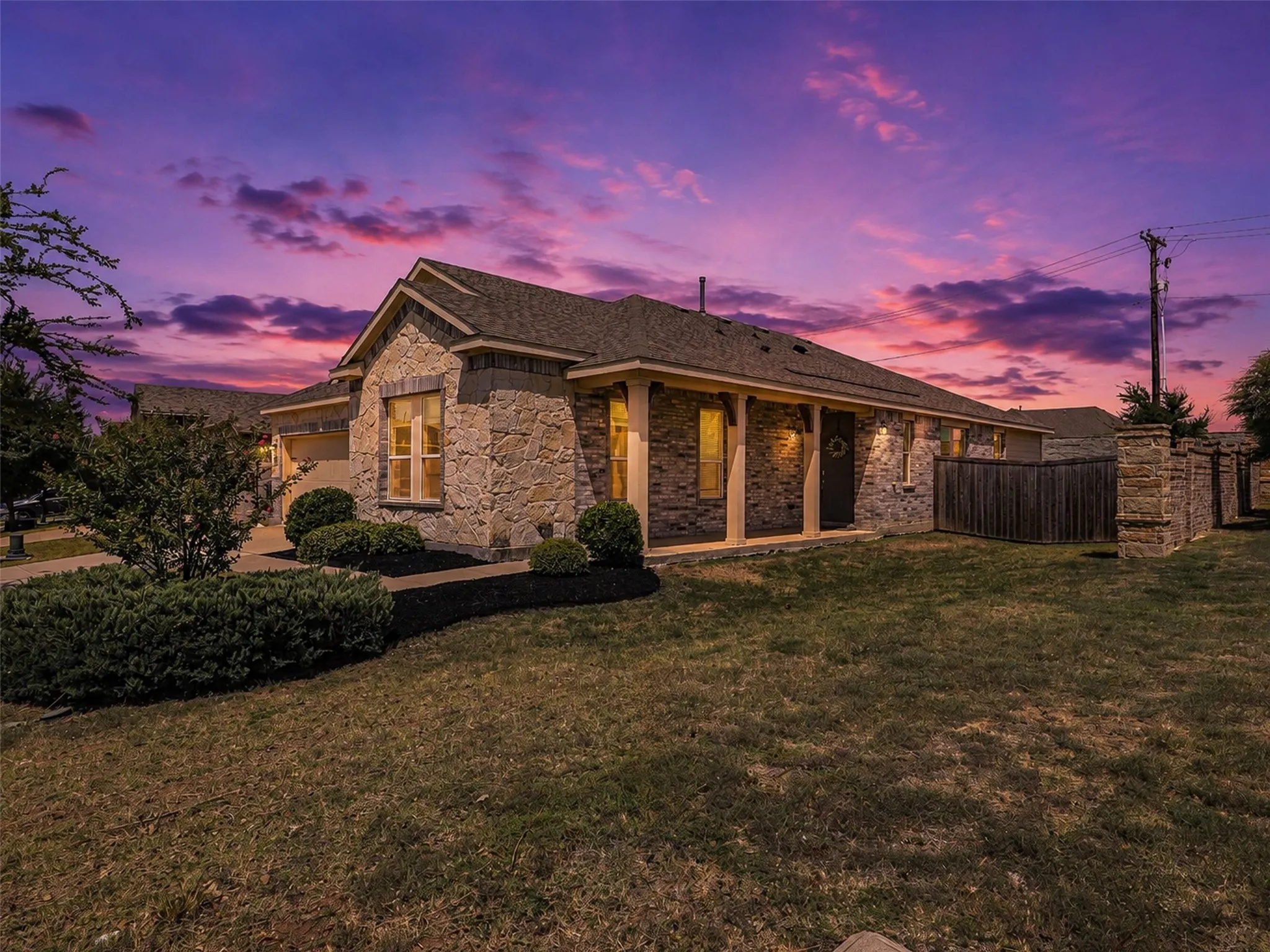 Single Family Residence For Sale in Denton County , 2600 Wheeler Avenue, Aubrey, Texas 76227, 4 Bedroom, 2 Bathroom, 2 Garage spaces, 2,127 Sqft, built in 2018, mls#21353888, Real Estate Agent in Aubrey, Homes For Sale in Denton county, Homes For Sale in Aubrey, Realtor in Aubrey Texas, Real Estate Brokerage Independent Realty Texas, Luminita Cordes Realtor