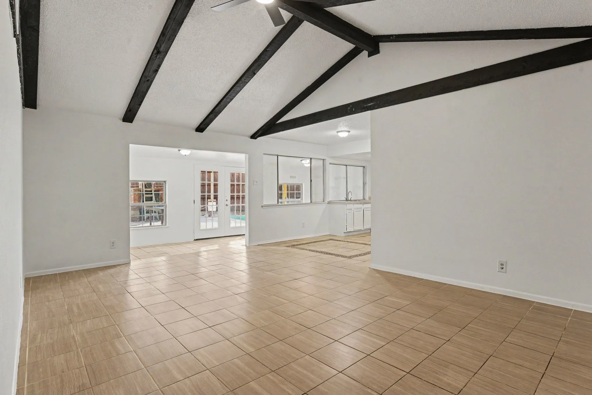 Single Family Residence For Sale in Dallas County , 714 Trend Drive, Garland, Texas 75043, 3 Bedroom, 2 Bathroom, 2 Garage spaces, 1,190 Sqft, built in 1971, mls#21350441, Real Estate Agent in Garland, Homes For Sale in Dallas county, Homes For Sale in Garland, Realtor in Garland Texas, Real Estate Brokerage Independent Realty Texas, Luminita Cordes Realtor