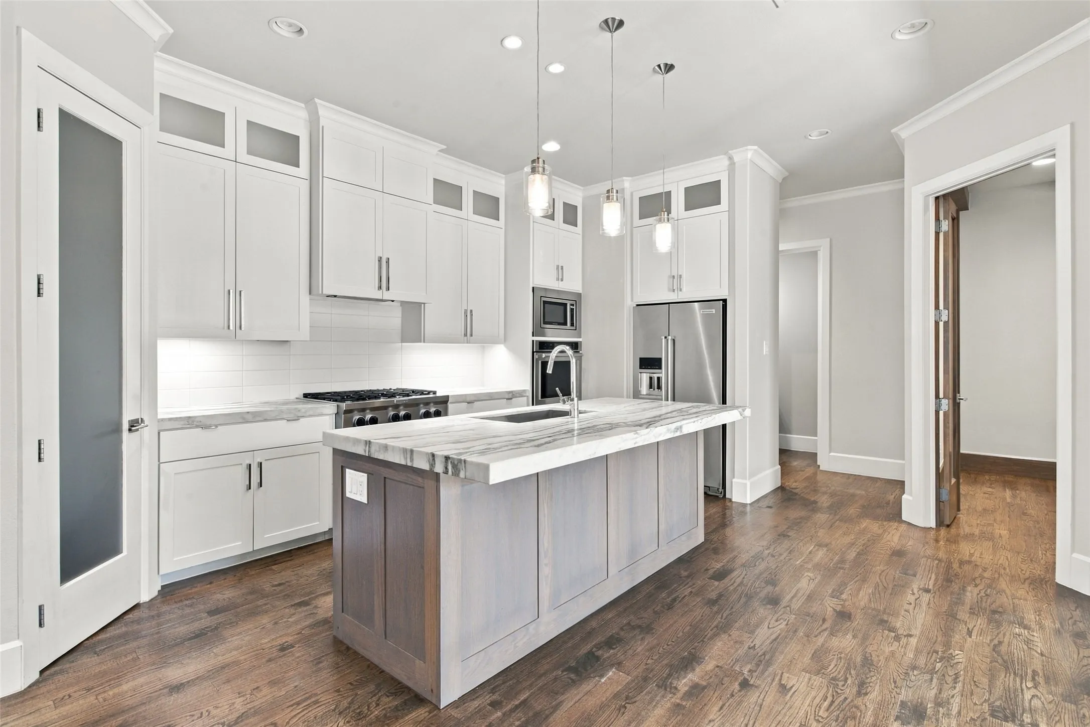 Single Family Residence For Rent in Dallas County , 6614 Del Norte Lane, Dallas, Texas 75225, 4 Bedroom, 5 Bathroom, 2 Garage spaces, 3,745 Sqft, built in 2016, mls#21356109, Real Estate Agent in Dallas, Homes For Rent in Dallas county, Homes For Rent in Dallas, Realtor in Dallas Texas, Real Estate Brokerage Independent Realty Texas, Luminita Cordes Realtor