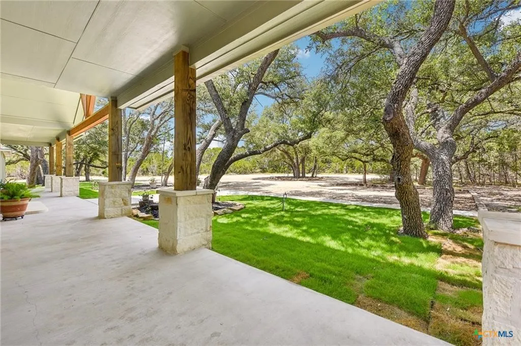 Single Family Residence For Sale in Burnet County , 4211 County Road 103, Lampasas, Texas 76550, 5 Bedroom, 3 Bathroom, 1 Garage spaces, 3,220 Sqft, built in 2024, mls#21355630, Real Estate Agent in Lampasas, Homes For Sale in Burnet county, Homes For Sale in Lampasas, Realtor in Lampasas Texas, Real Estate Brokerage Independent Realty Texas, Luminita Cordes Realtor