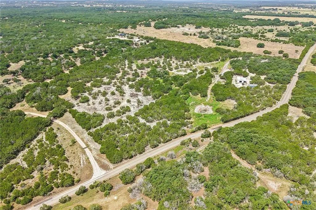 Single Family Residence For Sale in Burnet County , 4211 County Road 103, Lampasas, Texas 76550, 5 Bedroom, 3 Bathroom, 1 Garage spaces, 3,220 Sqft, built in 2024, mls#21355630, Real Estate Agent in Lampasas, Homes For Sale in Burnet county, Homes For Sale in Lampasas, Realtor in Lampasas Texas, Real Estate Brokerage Independent Realty Texas, Luminita Cordes Realtor