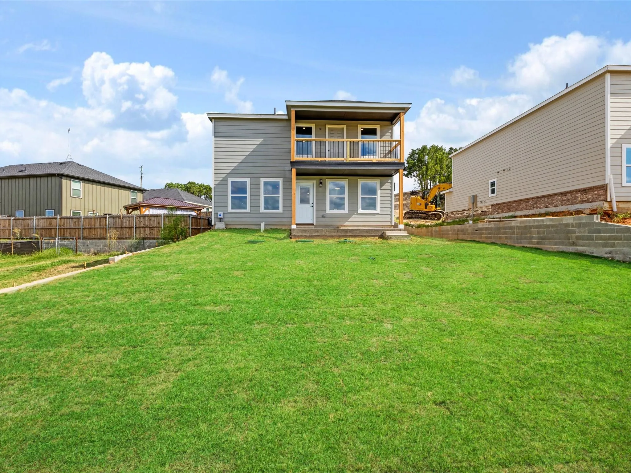 Single Family Residence For Sale in Hood County , 1208 Ridgeview Circle, Granbury, Texas 76048, 3 Bedroom, 3 Bathroom, 2 Garage spaces, 2,242 Sqft, built in 2026, mls#21349136, Real Estate Agent in Granbury, Homes For Sale in Hood county, Homes For Sale in Granbury, Realtor in Granbury Texas, Real Estate Brokerage Independent Realty Texas, Luminita Cordes Realtor