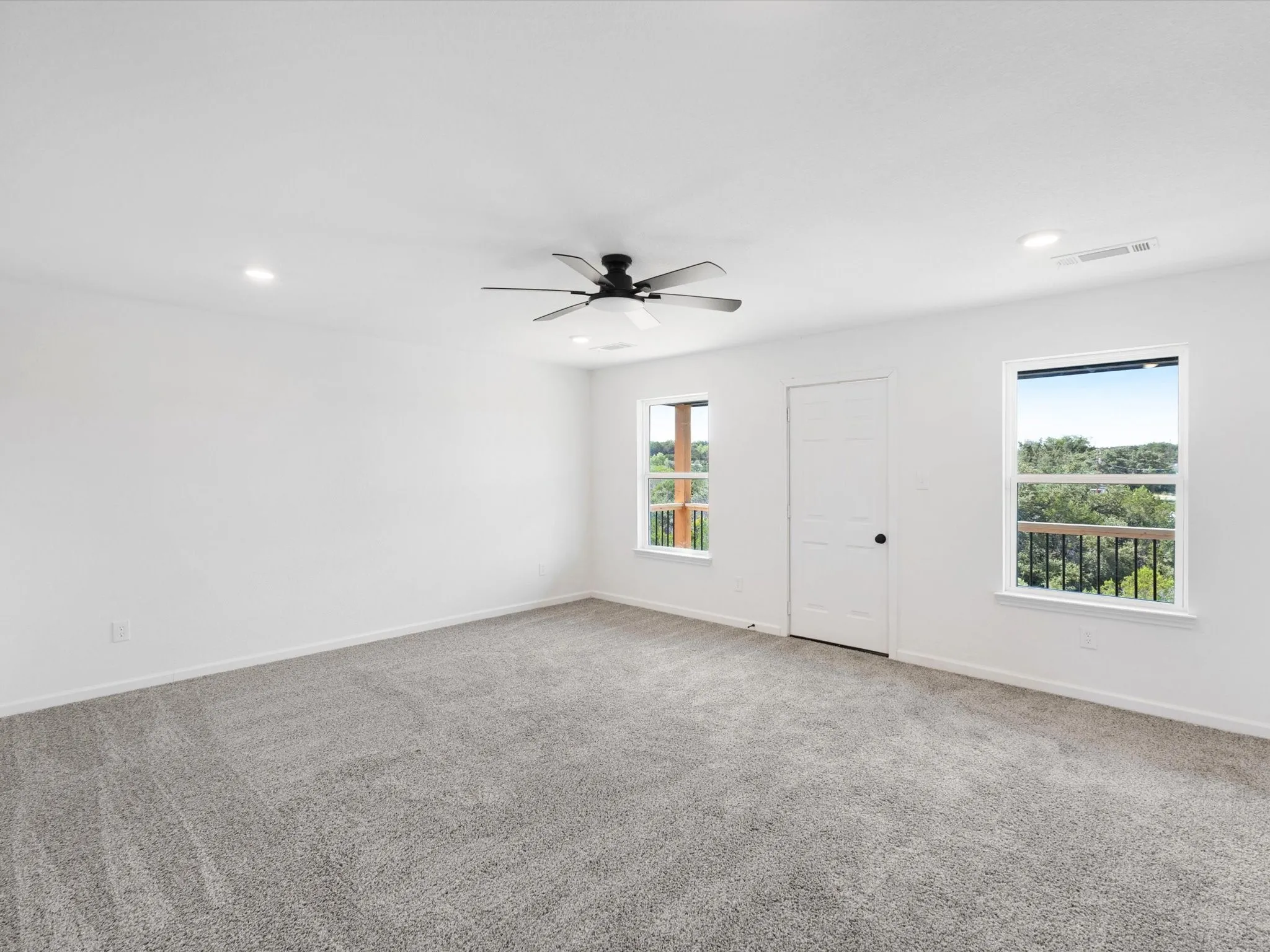 Single Family Residence For Sale in Hood County , 1208 Ridgeview Circle, Granbury, Texas 76048, 3 Bedroom, 3 Bathroom, 2 Garage spaces, 2,242 Sqft, built in 2026, mls#21349136, Real Estate Agent in Granbury, Homes For Sale in Hood county, Homes For Sale in Granbury, Realtor in Granbury Texas, Real Estate Brokerage Independent Realty Texas, Luminita Cordes Realtor