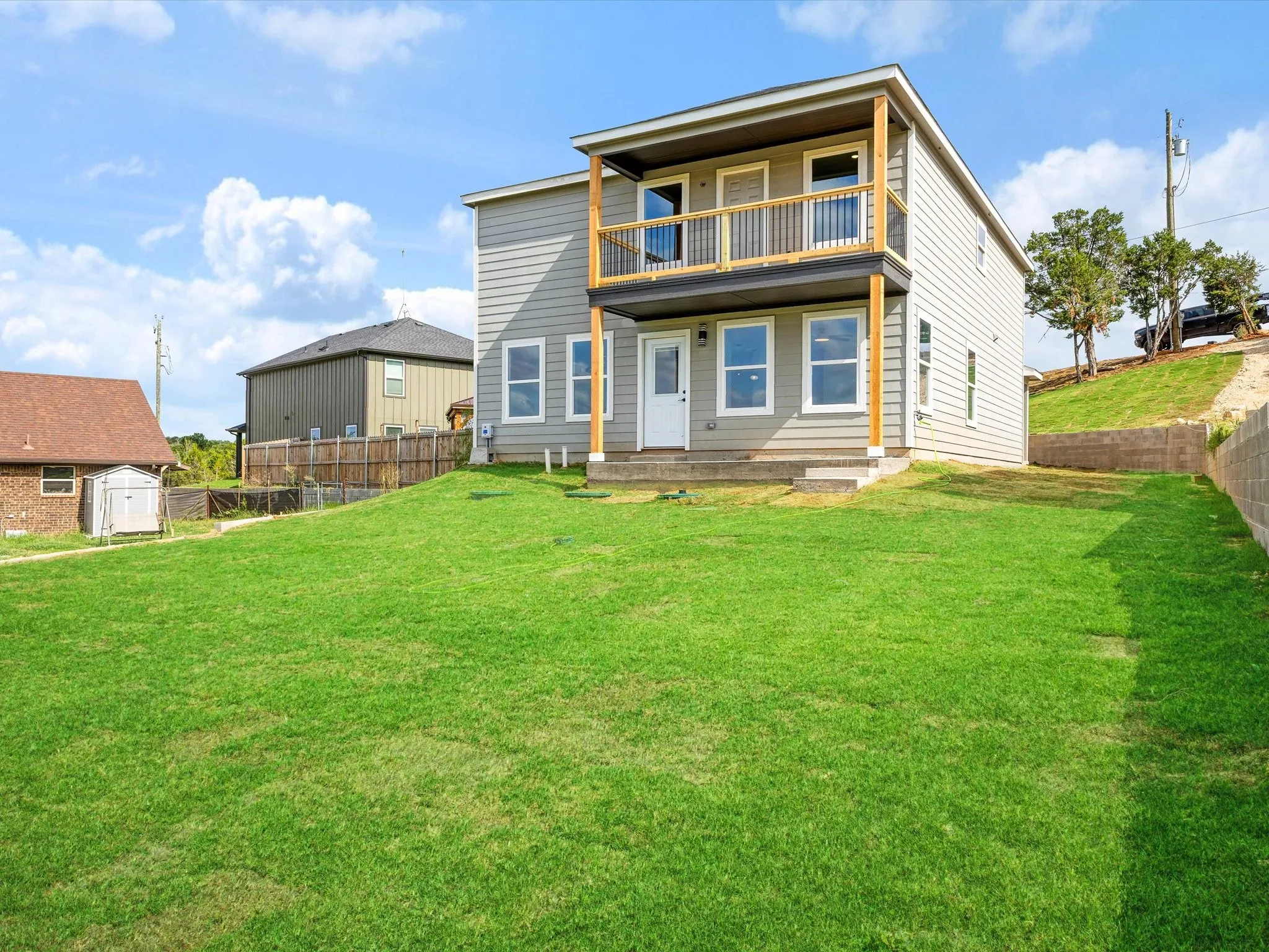 Single Family Residence For Sale in Hood County , 1208 Ridgeview Circle, Granbury, Texas 76048, 3 Bedroom, 3 Bathroom, 2 Garage spaces, 2,242 Sqft, built in 2026, mls#21349136, Real Estate Agent in Granbury, Homes For Sale in Hood county, Homes For Sale in Granbury, Realtor in Granbury Texas, Real Estate Brokerage Independent Realty Texas, Luminita Cordes Realtor