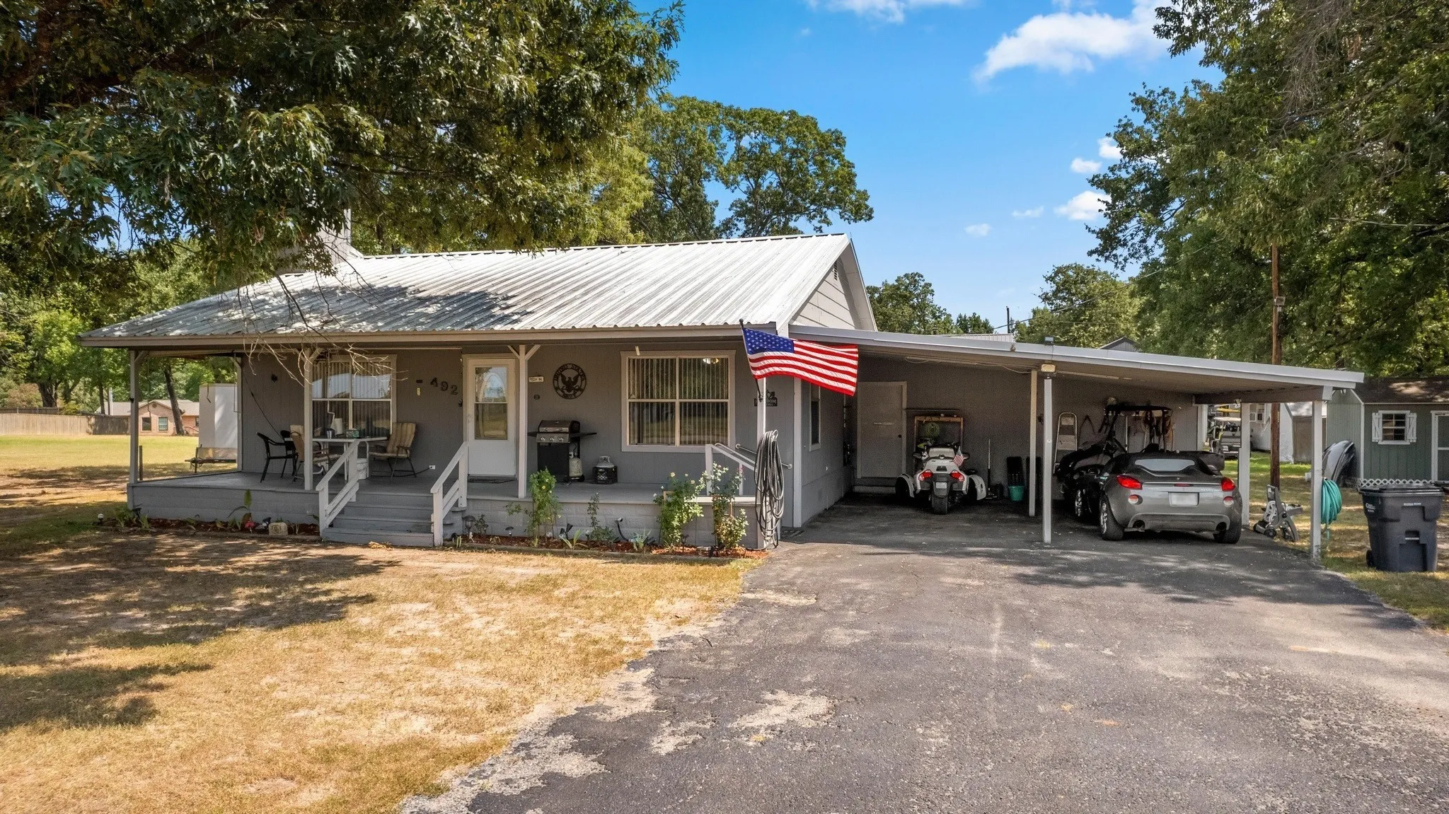 Single Family Residence For Sale in Wood County , 492 CR 1947, Yantis, Texas 75497, 2 Bedroom, 1 Bathroom, Garage spaces, 1,141 Sqft, built in 1998, mls#21355706, Real Estate Agent in Yantis, Homes For Sale in Wood county, Homes For Sale in Yantis, Realtor in Yantis Texas, Real Estate Brokerage Independent Realty Texas, Luminita Cordes Realtor