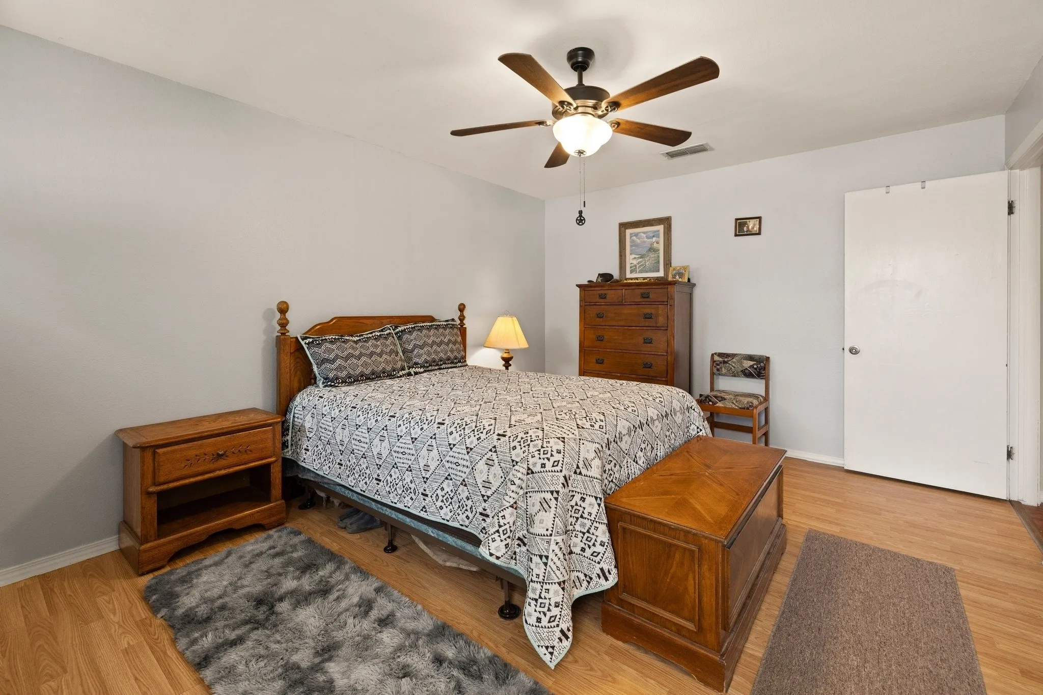 Single Family Residence For Sale in Wood County , 492 CR 1947, Yantis, Texas 75497, 2 Bedroom, 1 Bathroom, Garage spaces, 1,141 Sqft, built in 1998, mls#21355706, Real Estate Agent in Yantis, Homes For Sale in Wood county, Homes For Sale in Yantis, Realtor in Yantis Texas, Real Estate Brokerage Independent Realty Texas, Luminita Cordes Realtor