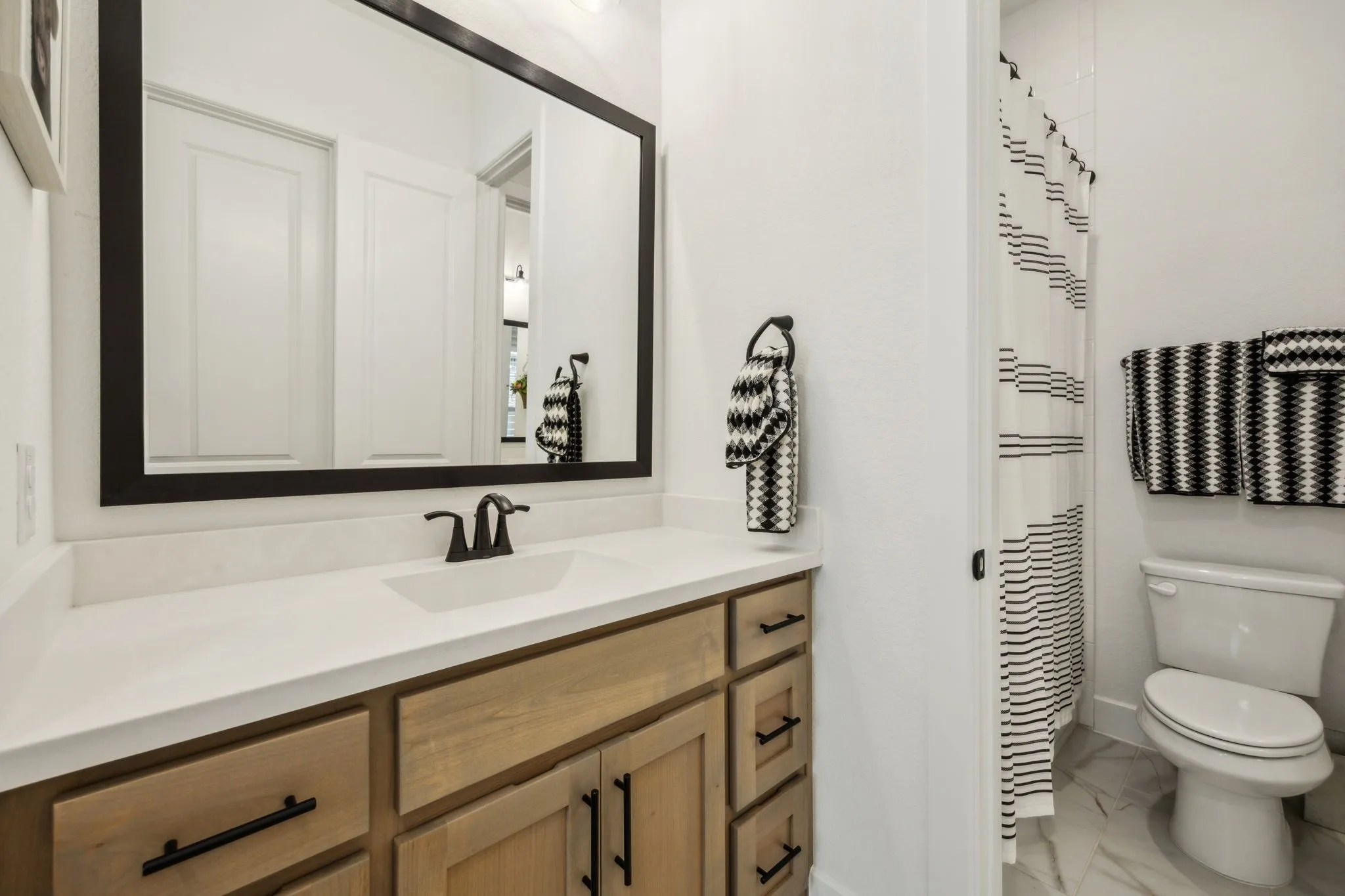 Single Family Residence For Sale in Denton County , 4108 Fall Aster Way, Aubrey, Texas 76227, 4 Bedroom, 4 Bathroom, 3 Garage spaces, 3,050 Sqft, built in 2023, mls#21356588, Real Estate Agent in Aubrey, Homes For Sale in Denton county, Homes For Sale in Aubrey, Realtor in Aubrey Texas, Real Estate Brokerage Independent Realty Texas, Luminita Cordes Realtor