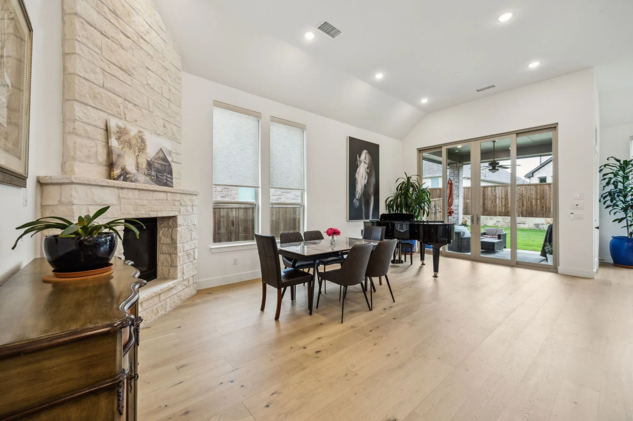 Single Family Residence For Sale in Denton County , 4108 Fall Aster Way, Aubrey, Texas 76227, 4 Bedroom, 4 Bathroom, 3 Garage spaces, 3,050 Sqft, built in 2023, mls#21356588, Real Estate Agent in Aubrey, Homes For Sale in Denton county, Homes For Sale in Aubrey, Realtor in Aubrey Texas, Real Estate Brokerage Independent Realty Texas, Luminita Cordes Realtor