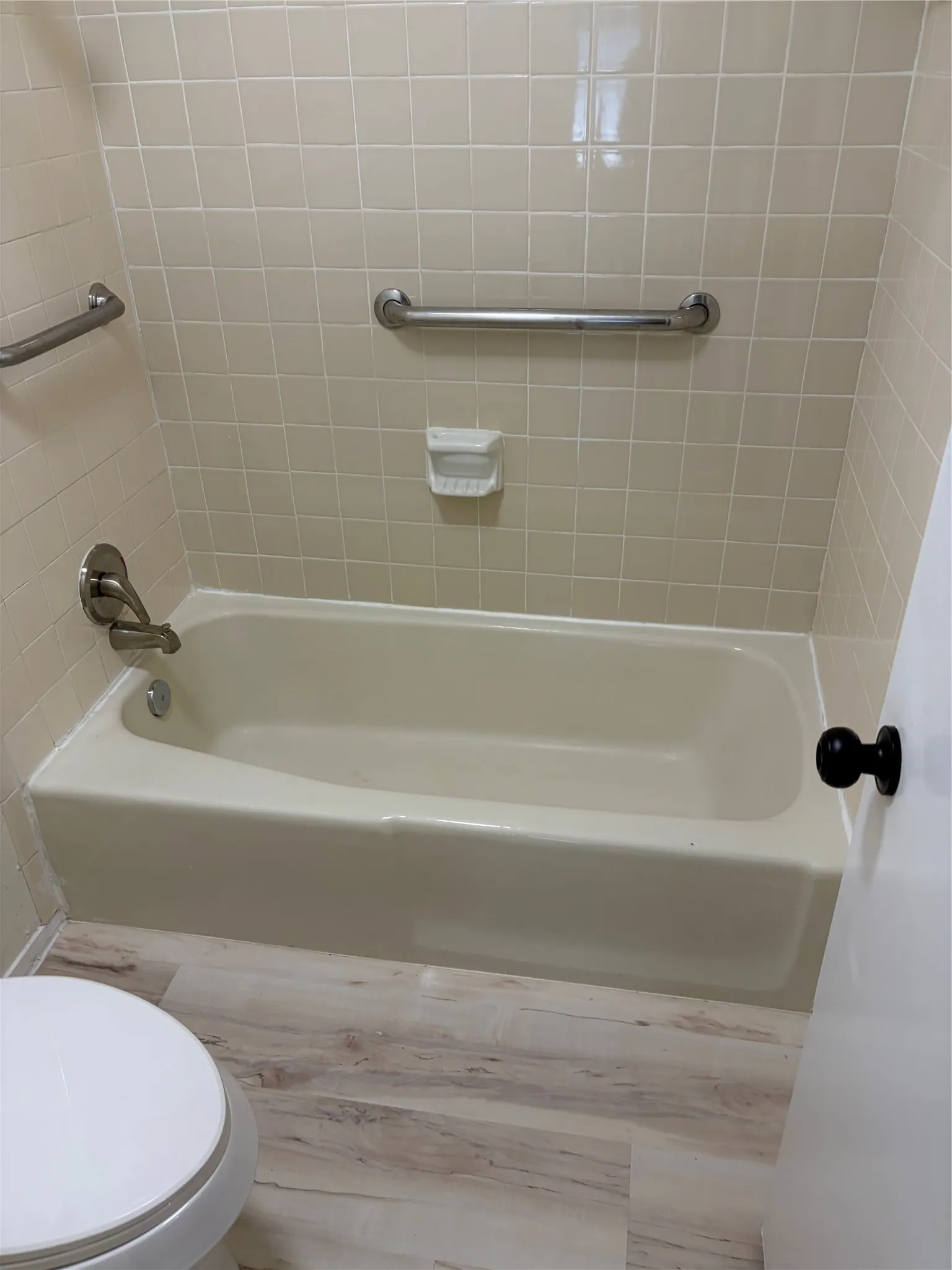 Single Family Residence For Sale in Taylor County , 3009 Button Willow Parkway, Abilene, Texas 79606, 3 Bedroom, 2 Bathroom, 2 Garage spaces, 1,670 Sqft, built in 1981, mls#21355471, Real Estate Agent in Abilene, Homes For Sale in Taylor county, Homes For Sale in Abilene, Realtor in Abilene Texas, Real Estate Brokerage Independent Realty Texas, Luminita Cordes Realtor