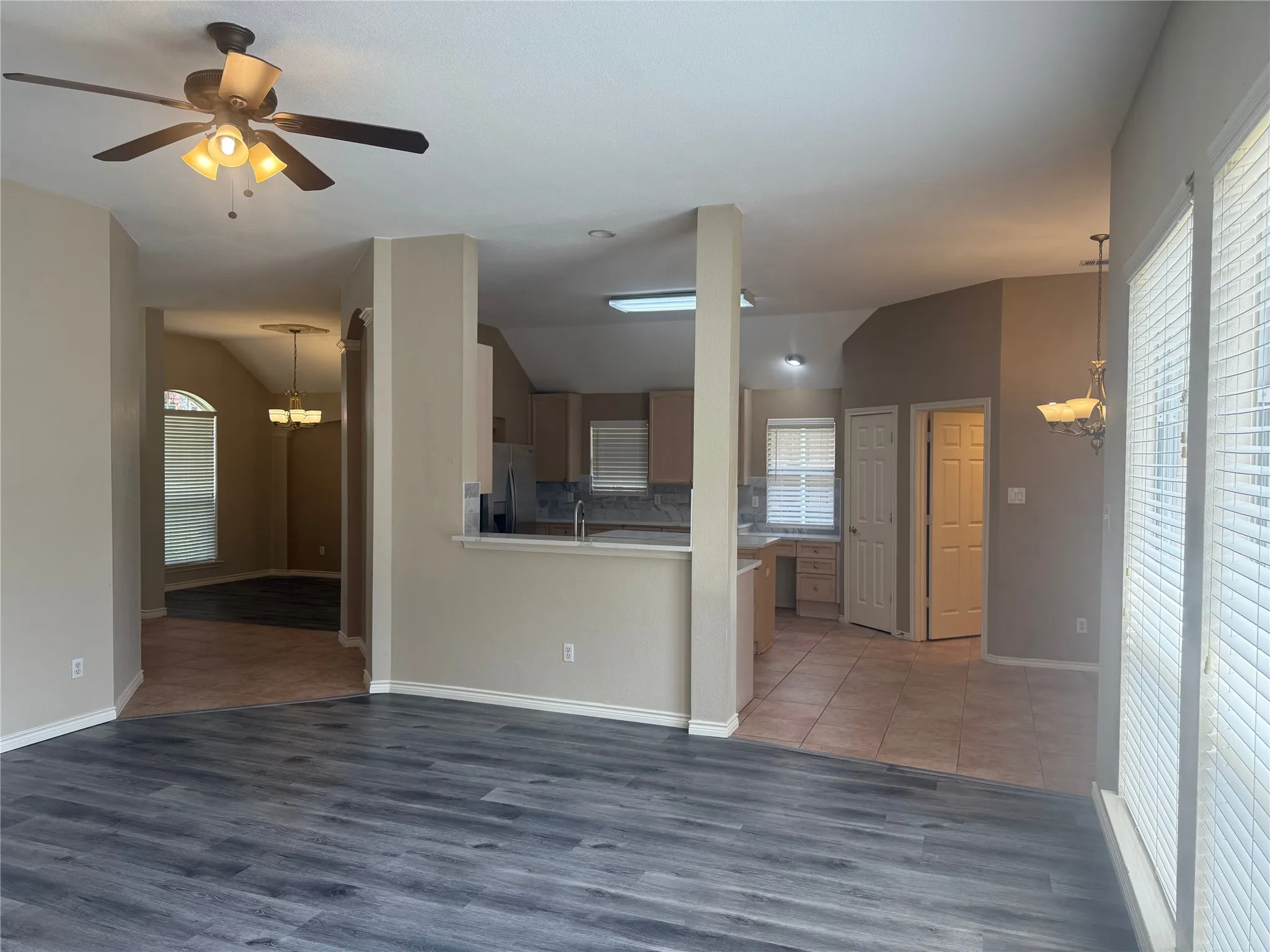 Single Family Residence For Rent in Collin County , 9200 Fairwood Court, Plano, Texas 75025, 4 Bedroom, 2 Bathroom, 2 Garage spaces, 2,137 Sqft, built in 1997, mls#21354800, Real Estate Agent in Plano, Homes For Rent in Collin county, Homes For Rent in Plano, Realtor in Plano Texas, Real Estate Brokerage Independent Realty Texas, Luminita Cordes Realtor